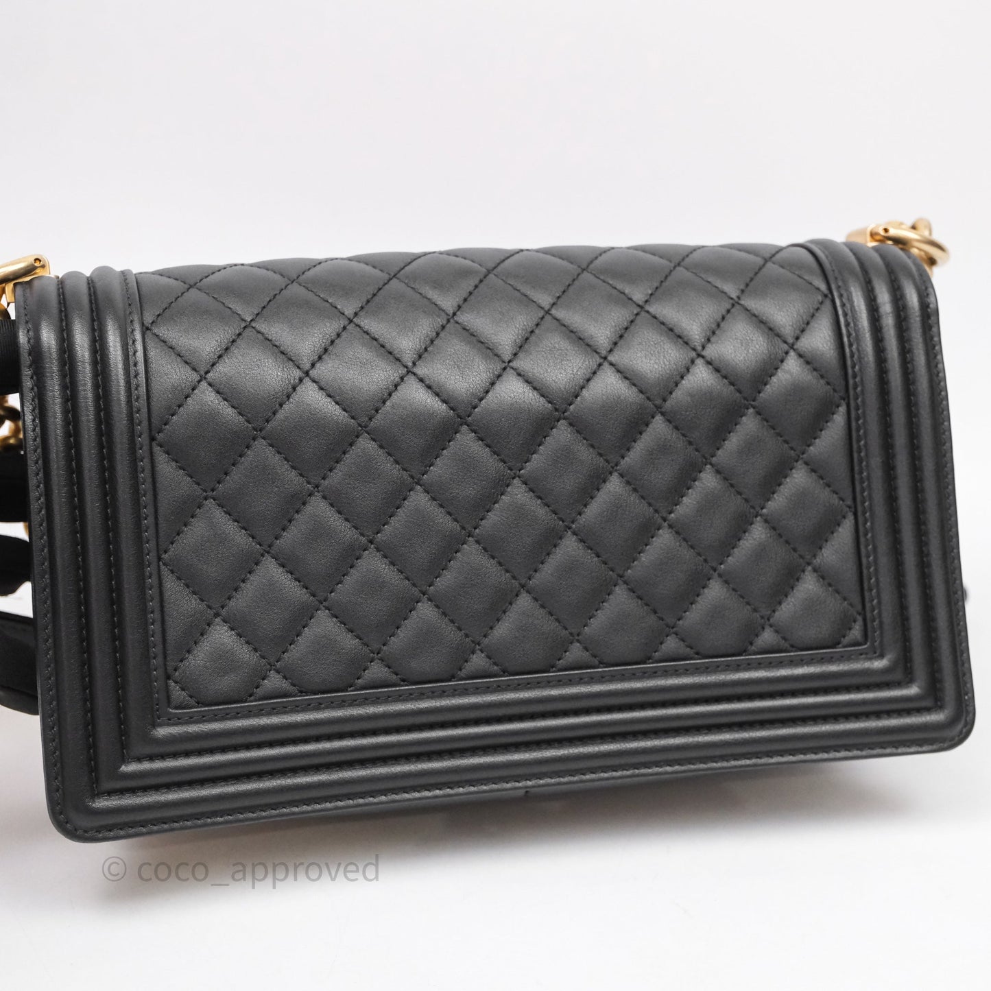 Chanel Medium Boy Quilted Black Calfskin Aged Gold Hardware