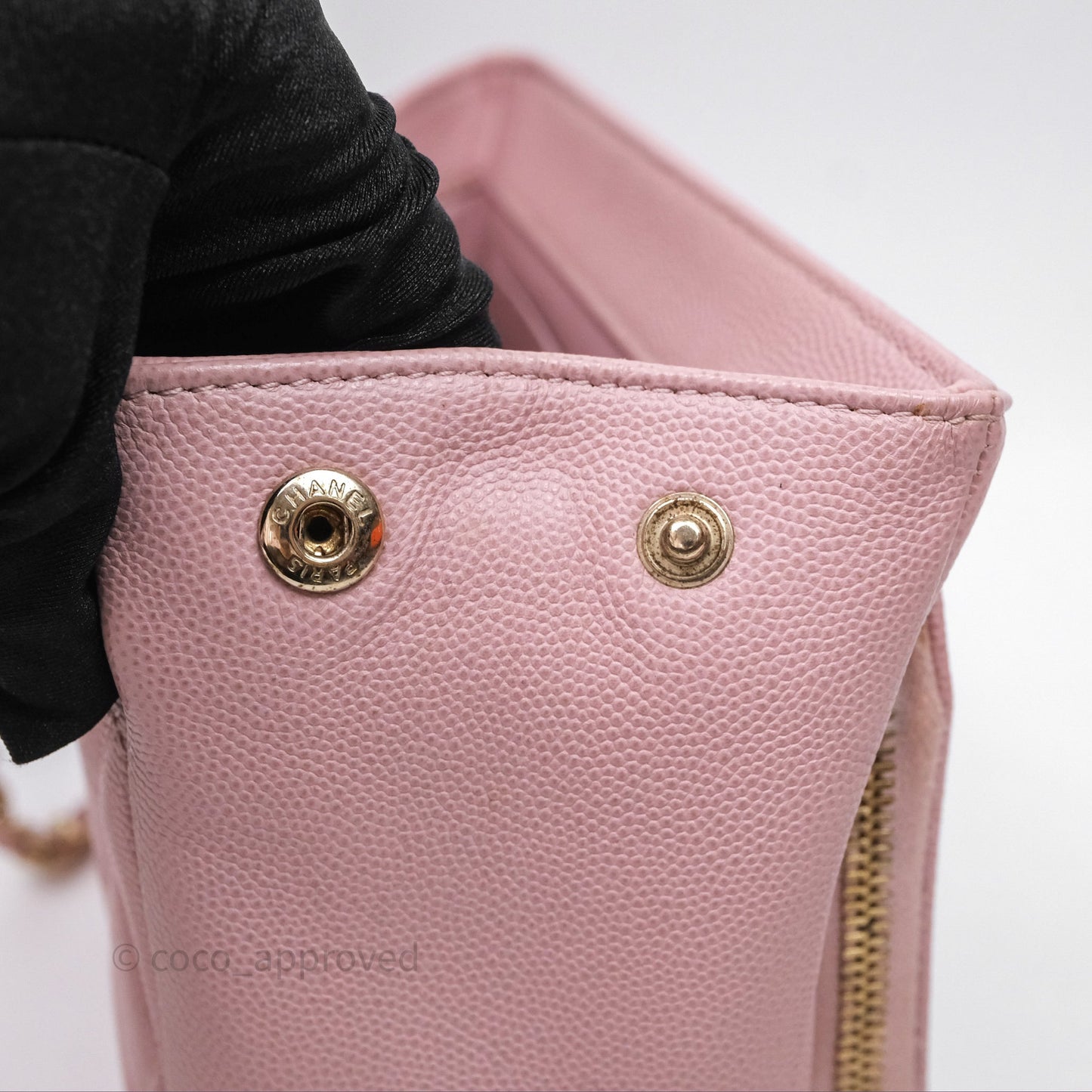Chanel Quilted Medium Business Affinity Flap Pink Caviar Gold Hardware