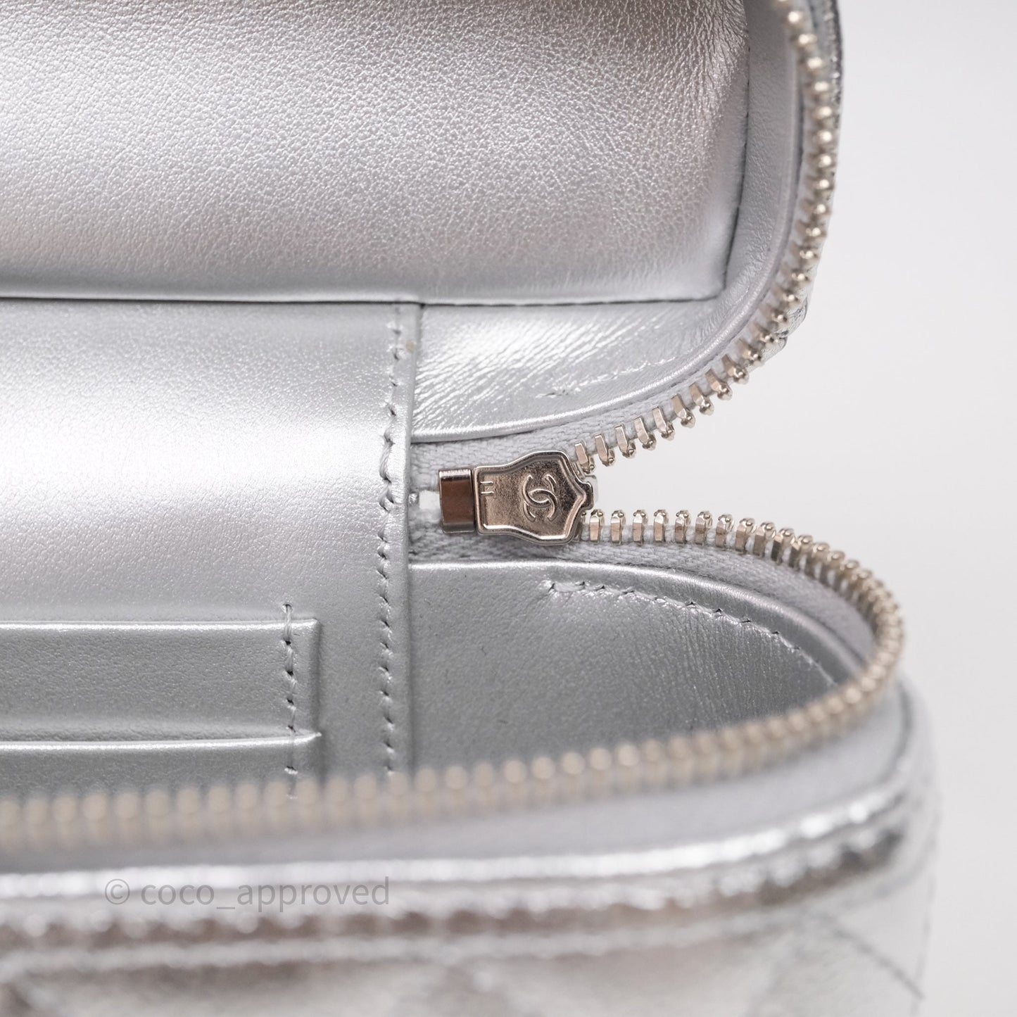 Chanel Top Handle Long Vanity Case with Chain Metallic Silver Shiny Caviar Silver Hardware