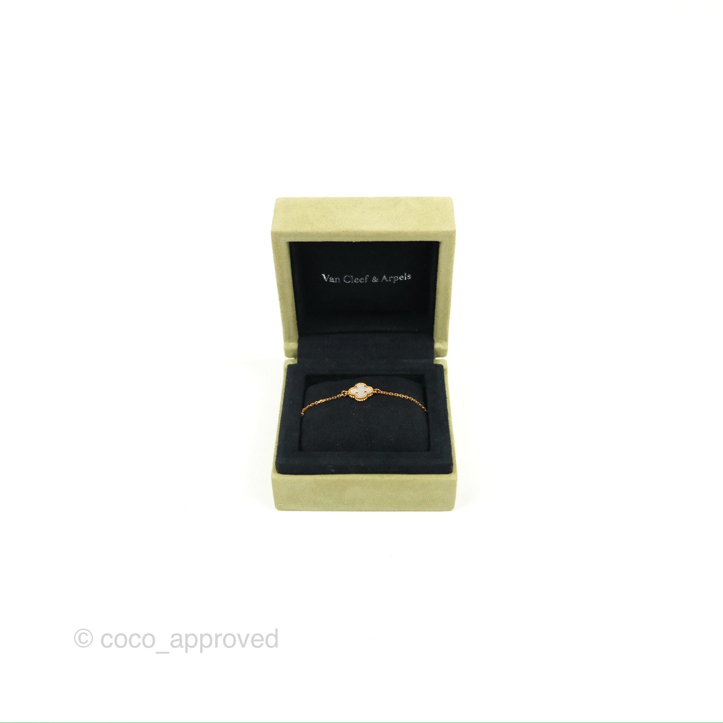 Van Cleef & Arpels Sweet Alhambra Bracelet Yellow Gold & Mother-of-pearl