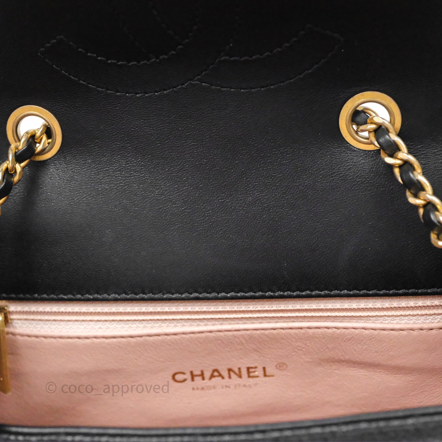 Chanel Small CC Filigree Flap Quilted Black Caviar Aged Gold Hardware