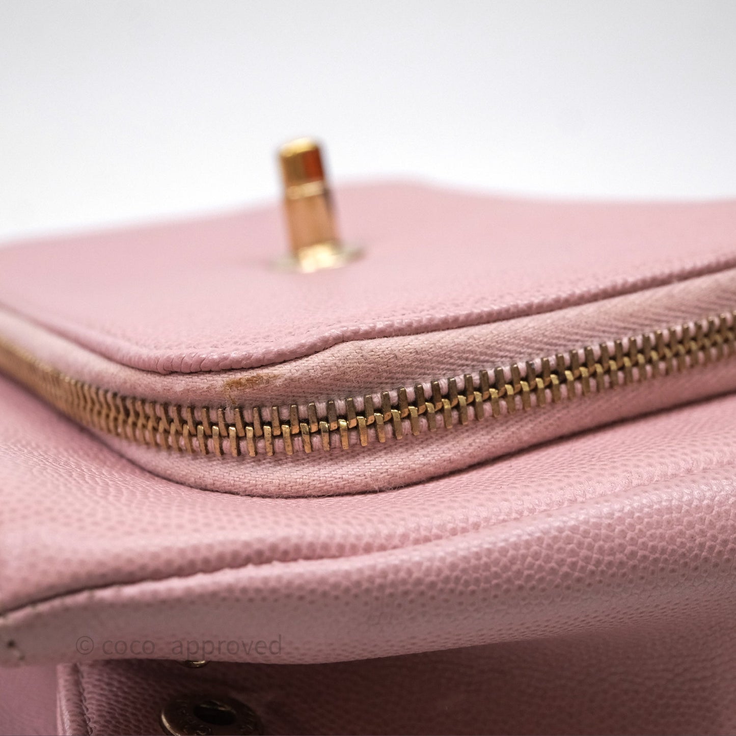 Chanel Quilted Medium Business Affinity Flap Pink Caviar Gold Hardware