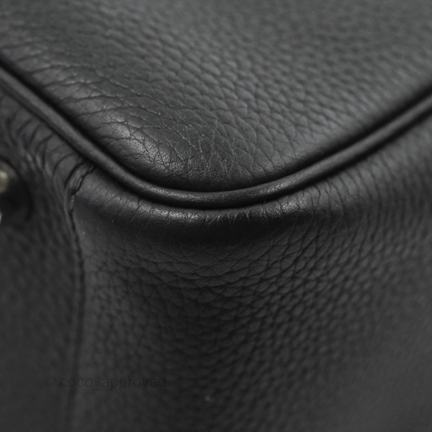 Hermès Lindy 26 Black Taurillon Clemence Palladium Hardware