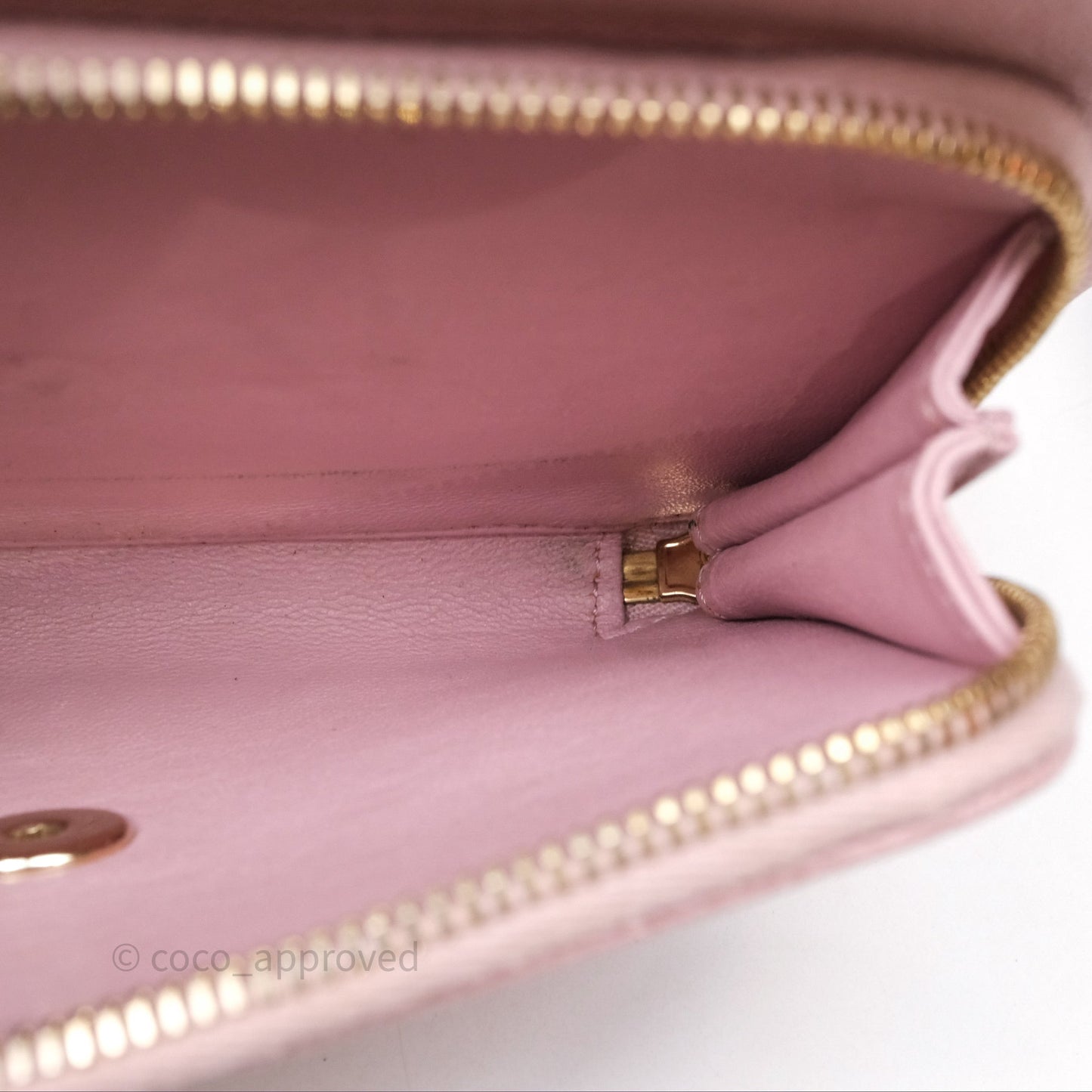 Chanel Quilted Medium Business Affinity Flap Pink Caviar Gold Hardware