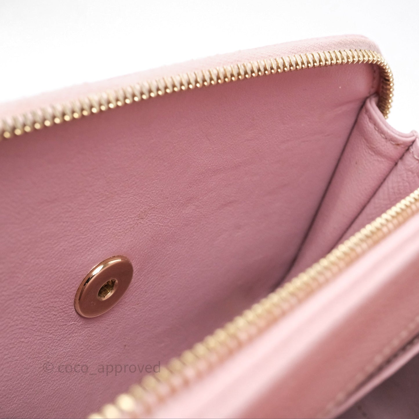 Chanel Quilted Medium Business Affinity Flap Pink Caviar Gold Hardware