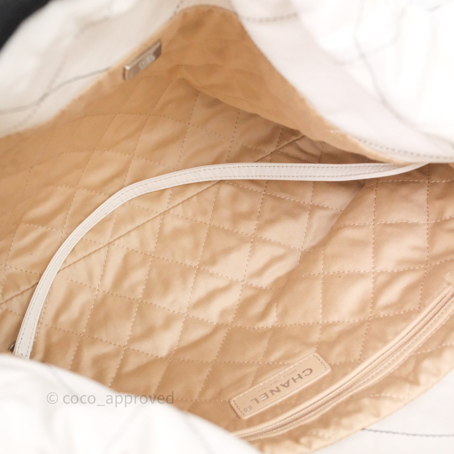 Chanel 22 Small White Crumpled Calfskin Aged Silver Hardware