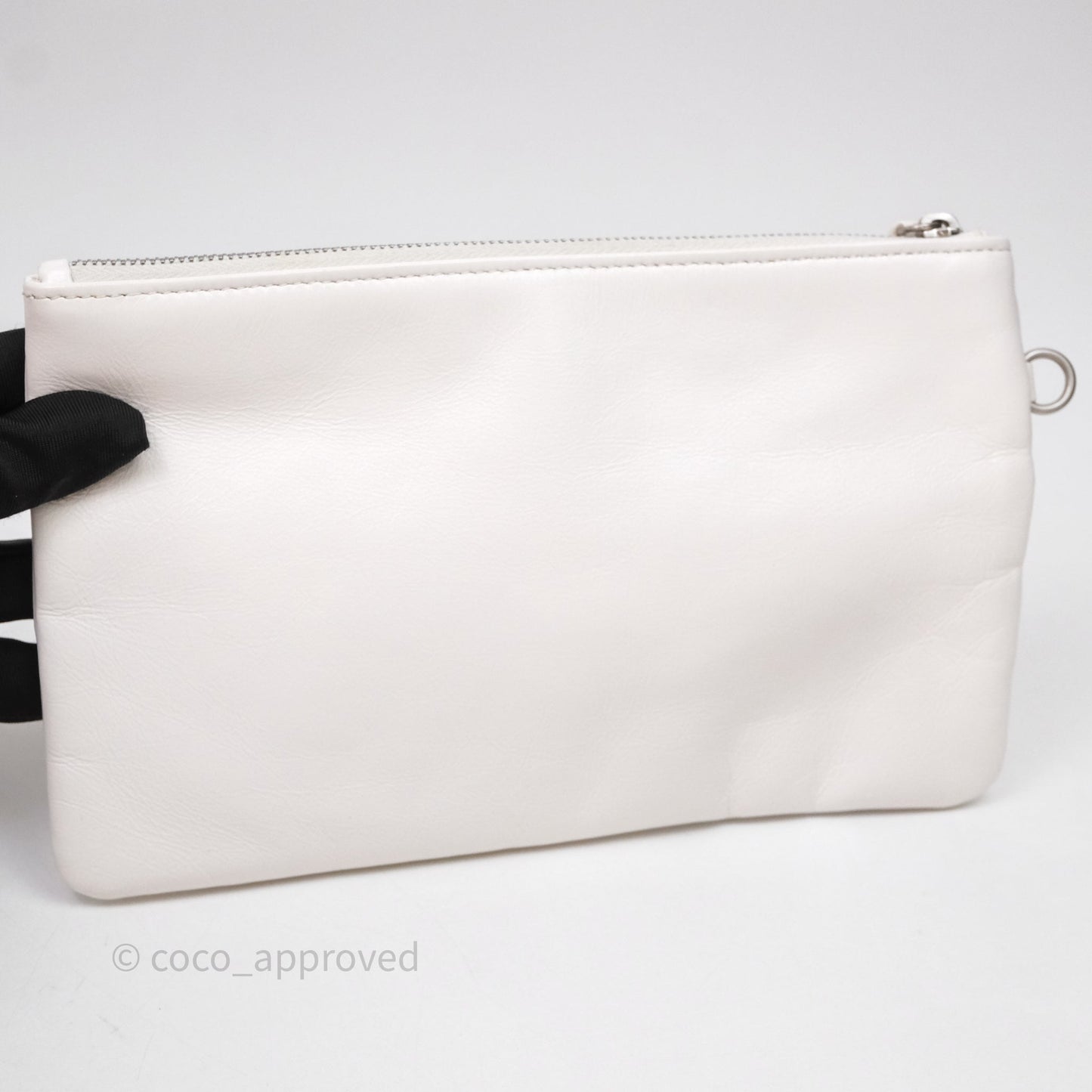 Chanel 22 Small White Crumpled Calfskin Aged Silver Hardware