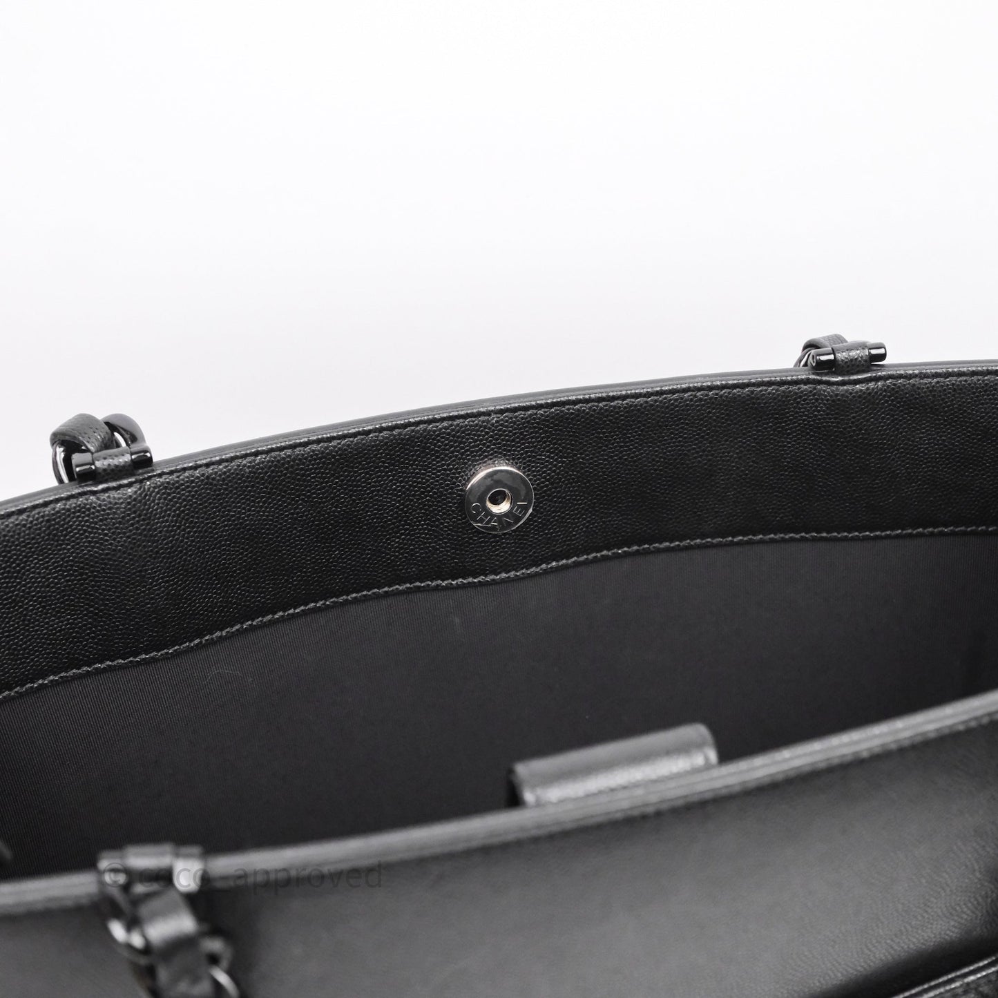 Chanel So Black Quilted Caviar Tote bag
