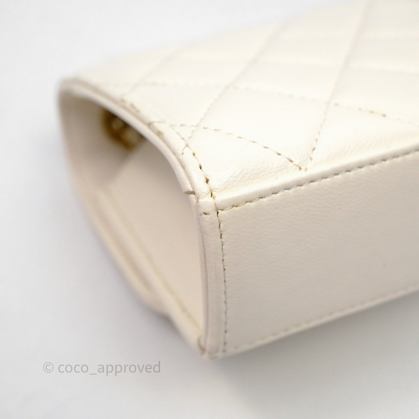 Chanel Mini Quilted Trendy CC Clutch With Chain White Lambskin Gold Hardware