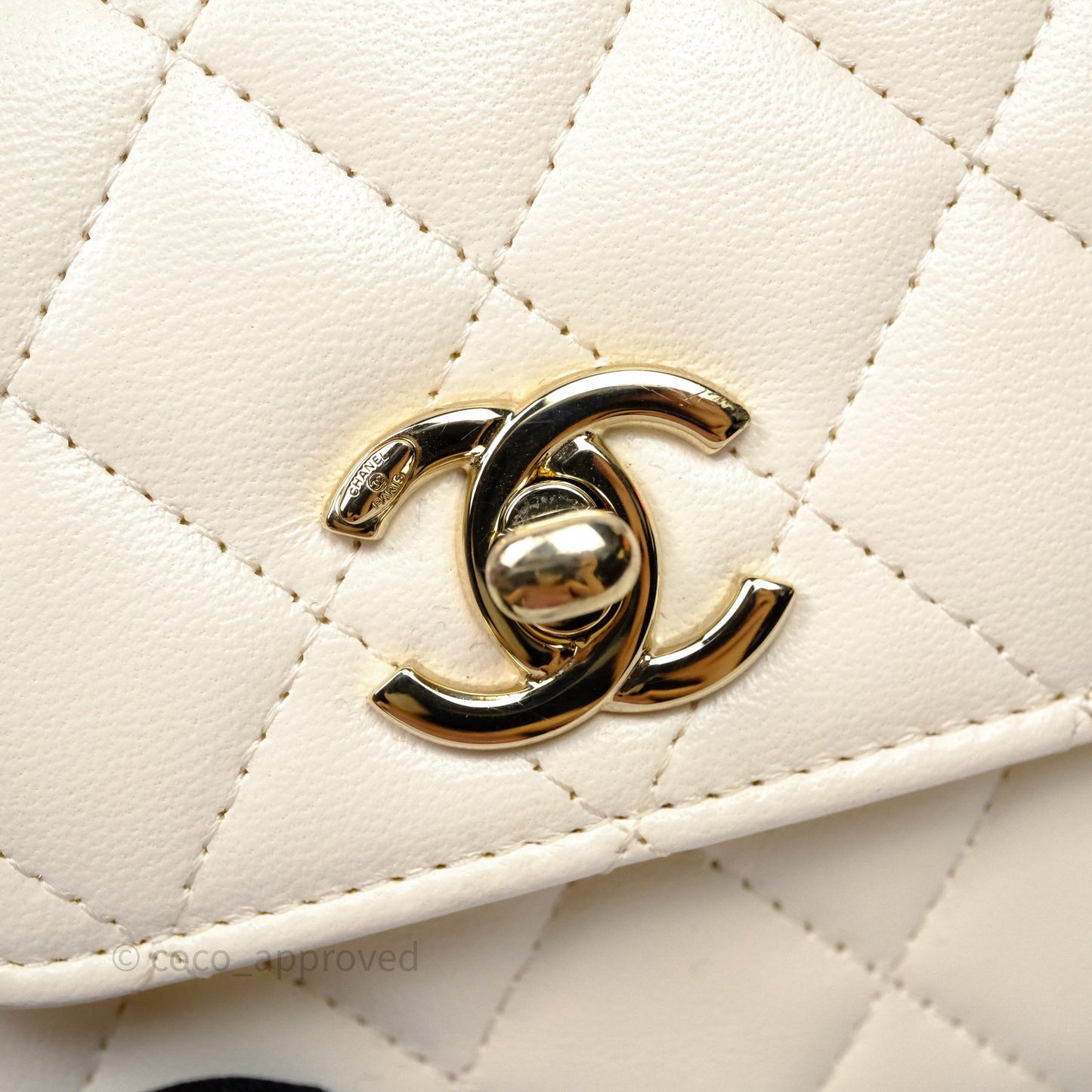 Chanel Mini Quilted Trendy CC Clutch With Chain White Lambskin Gold Hardware