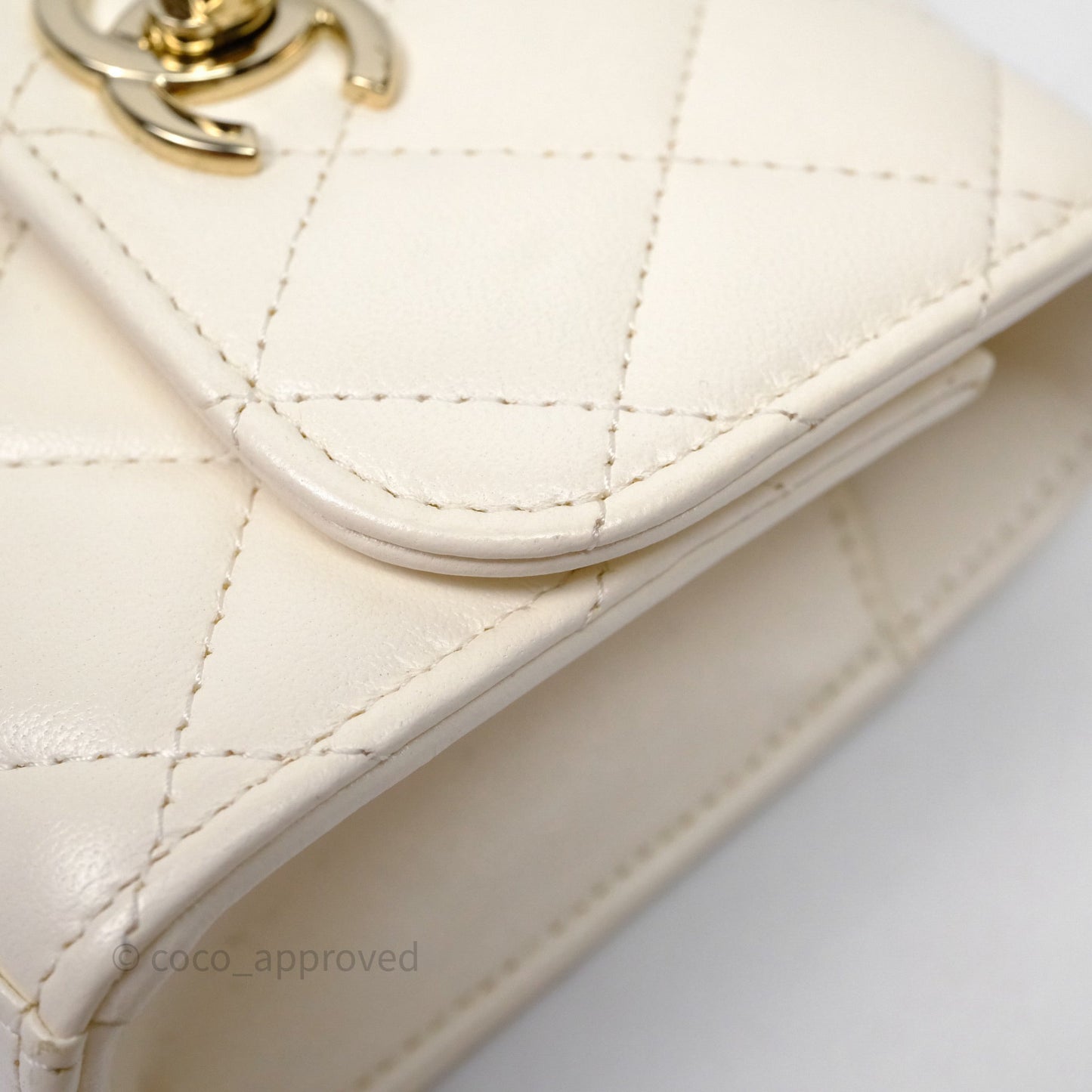 Chanel Mini Quilted Trendy CC Clutch With Chain White Lambskin Gold Hardware