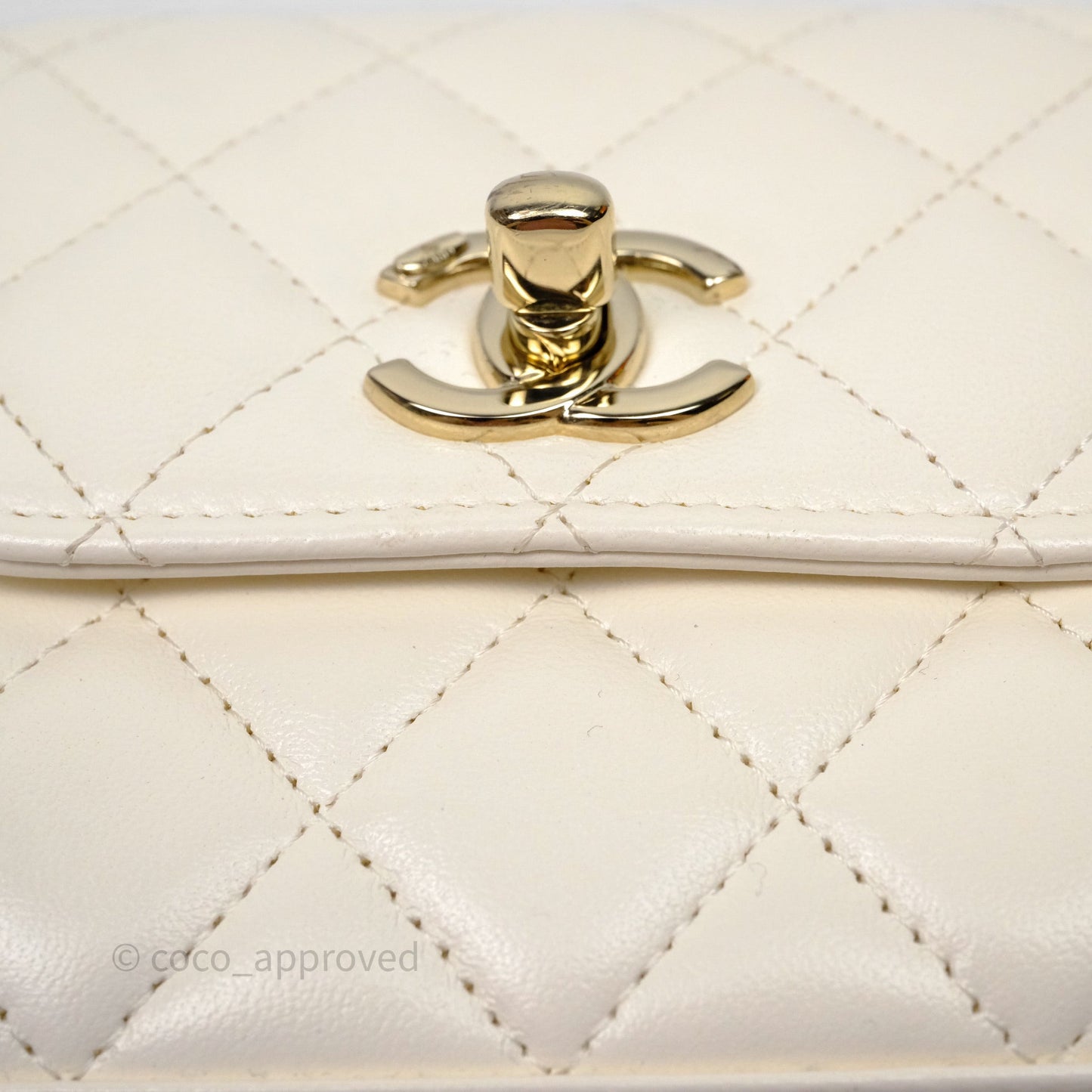 Chanel Mini Quilted Trendy CC Clutch With Chain White Lambskin Gold Hardware