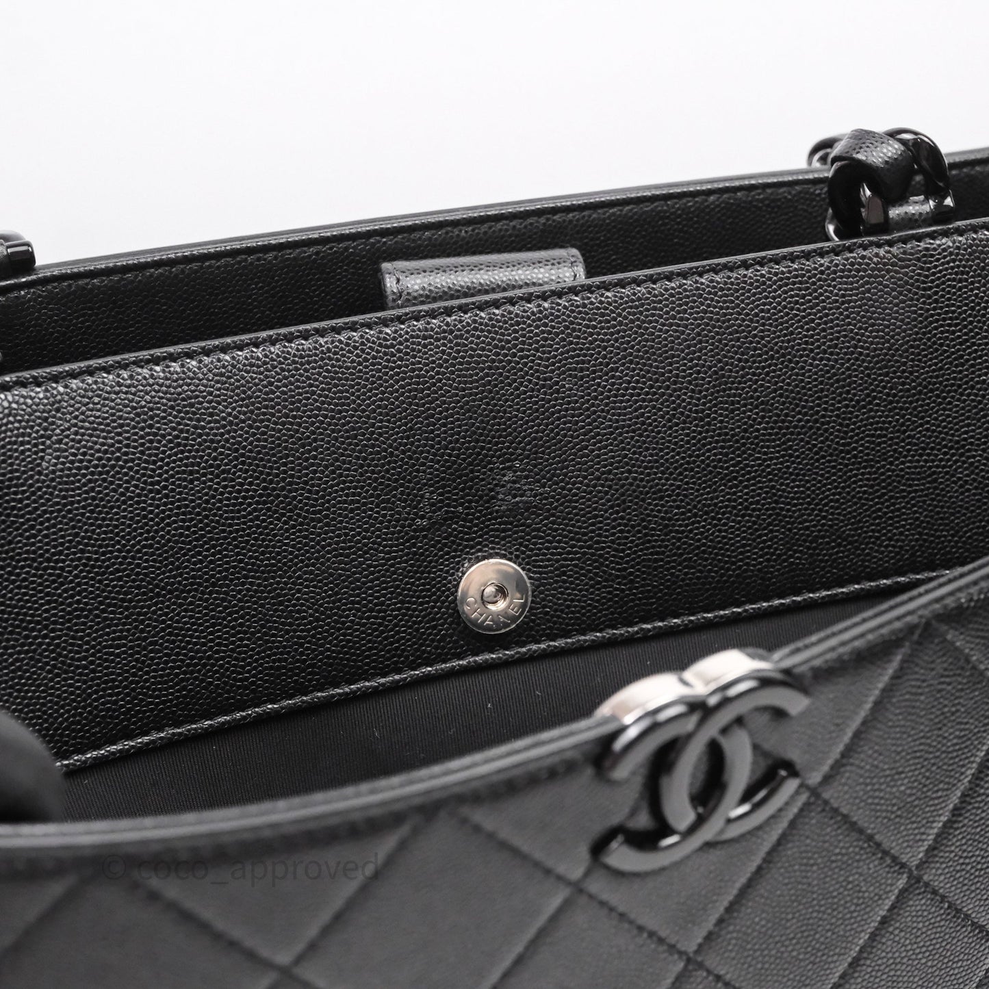 Chanel So Black Quilted Caviar Tote bag