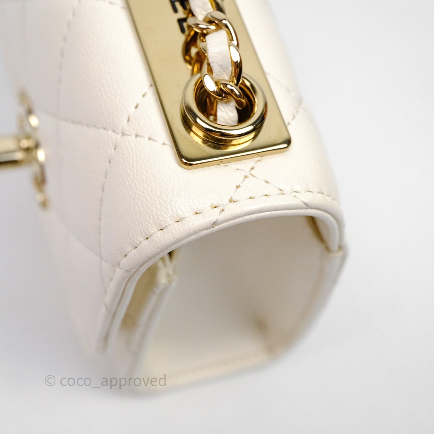 Chanel Mini Quilted Trendy CC Clutch With Chain White Lambskin Gold Hardware