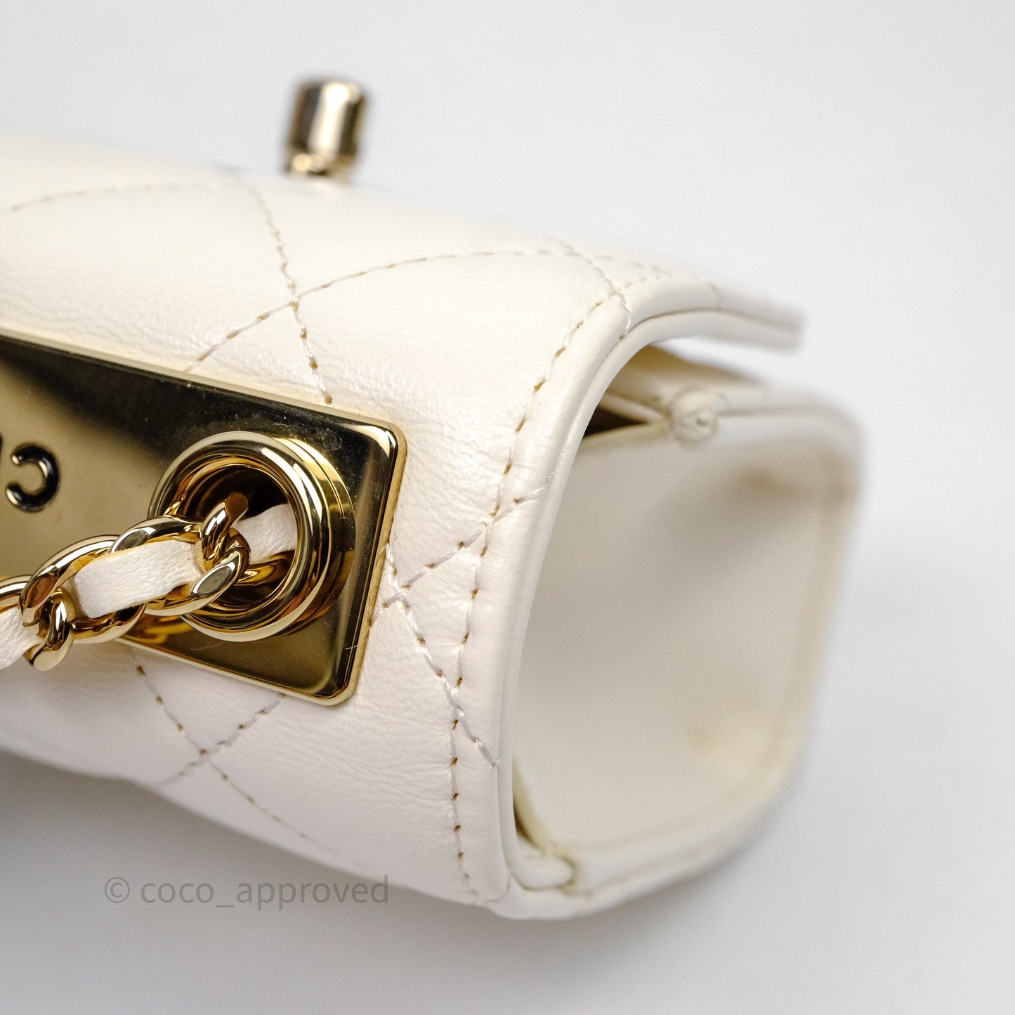 Chanel Mini Quilted Trendy CC Clutch With Chain White Lambskin Gold Hardware