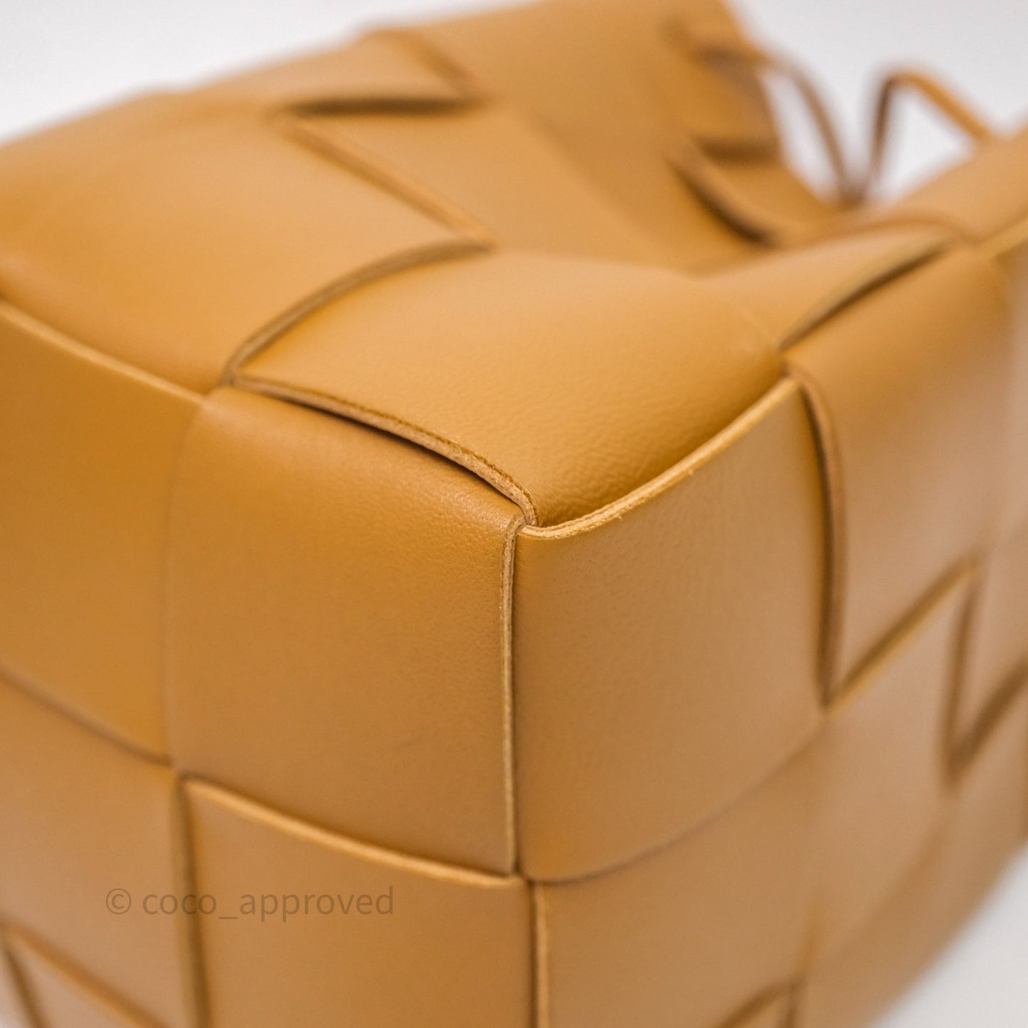Bottega Veneta Small Cassette Bucket Brown Lambskin Bag