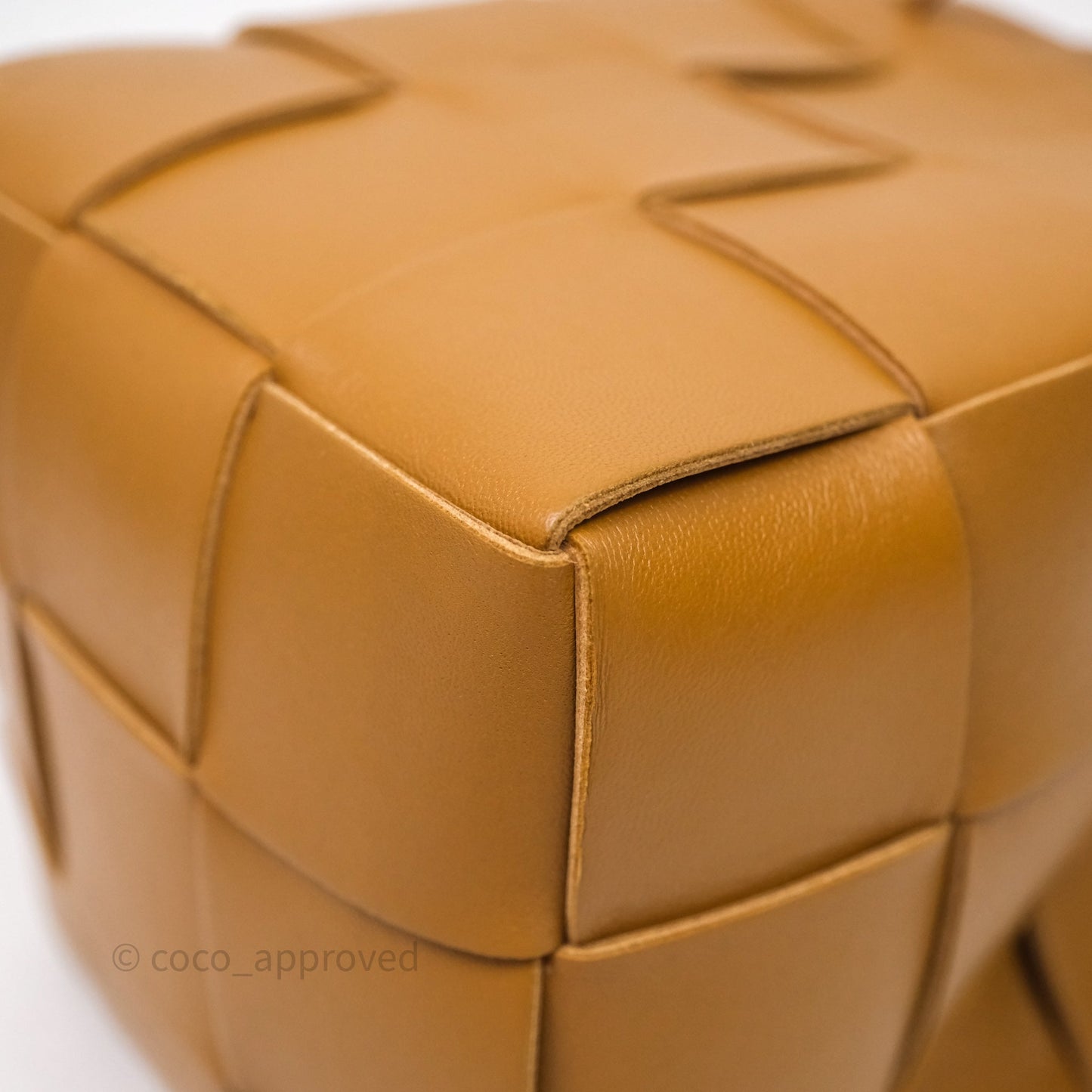 Bottega Veneta Small Cassette Bucket Brown Lambskin Bag