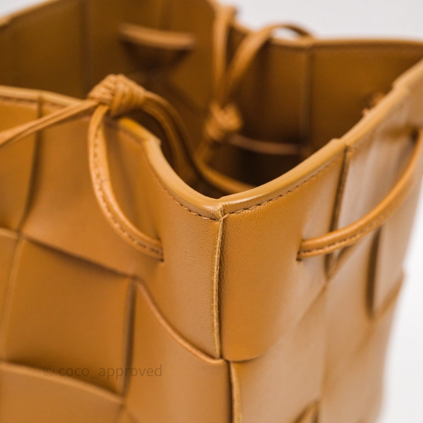 Bottega Veneta Small Cassette Bucket Brown Lambskin Bag