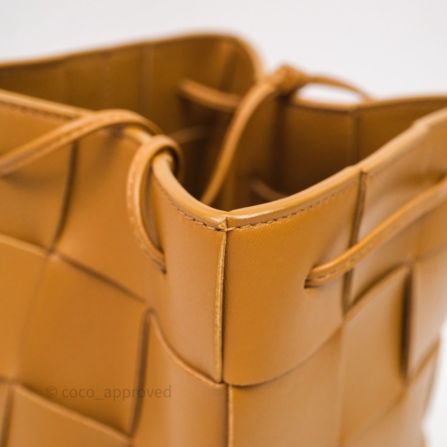 Bottega Veneta Small Cassette Bucket Brown Lambskin Bag