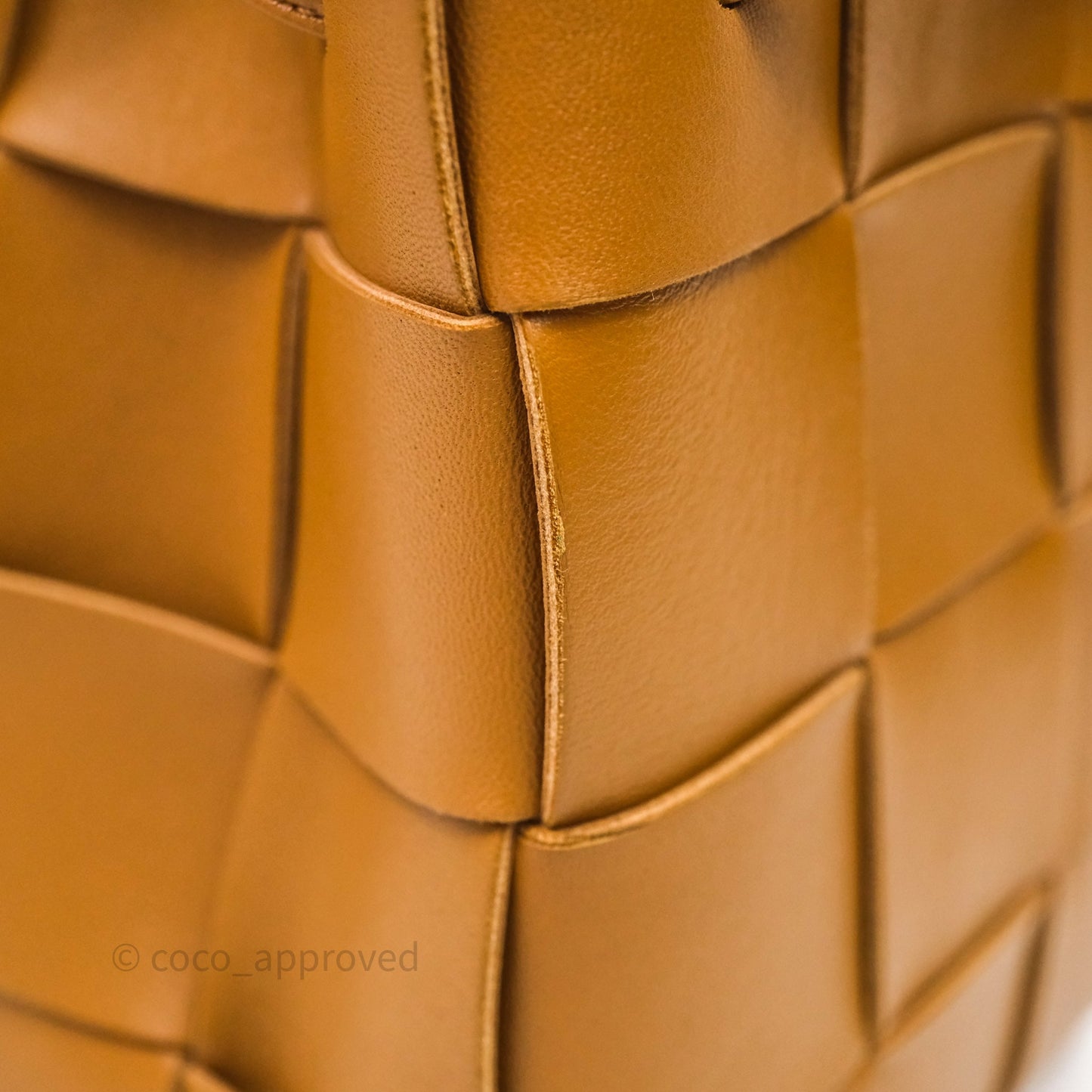 Bottega Veneta Small Cassette Bucket Brown Lambskin Bag