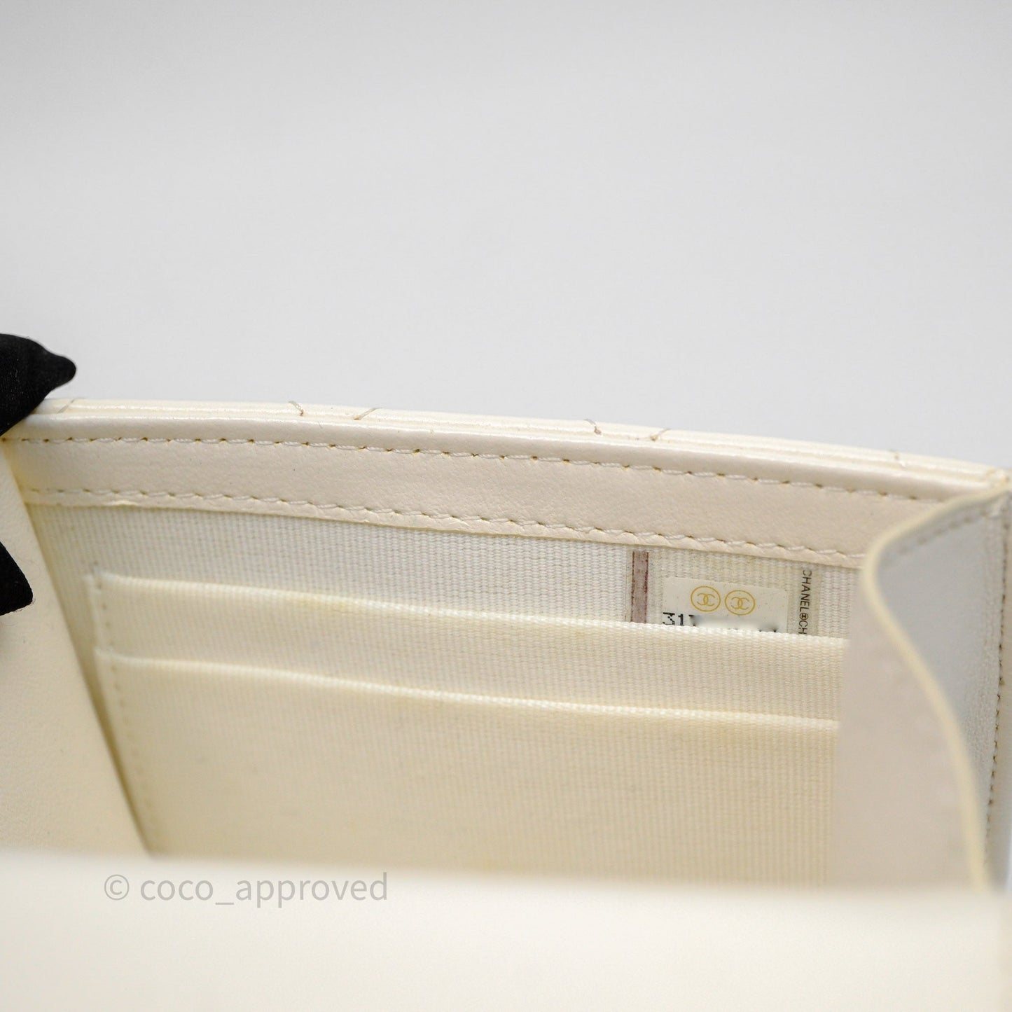 Chanel Mini Quilted Trendy CC Clutch With Chain White Lambskin Gold Hardware