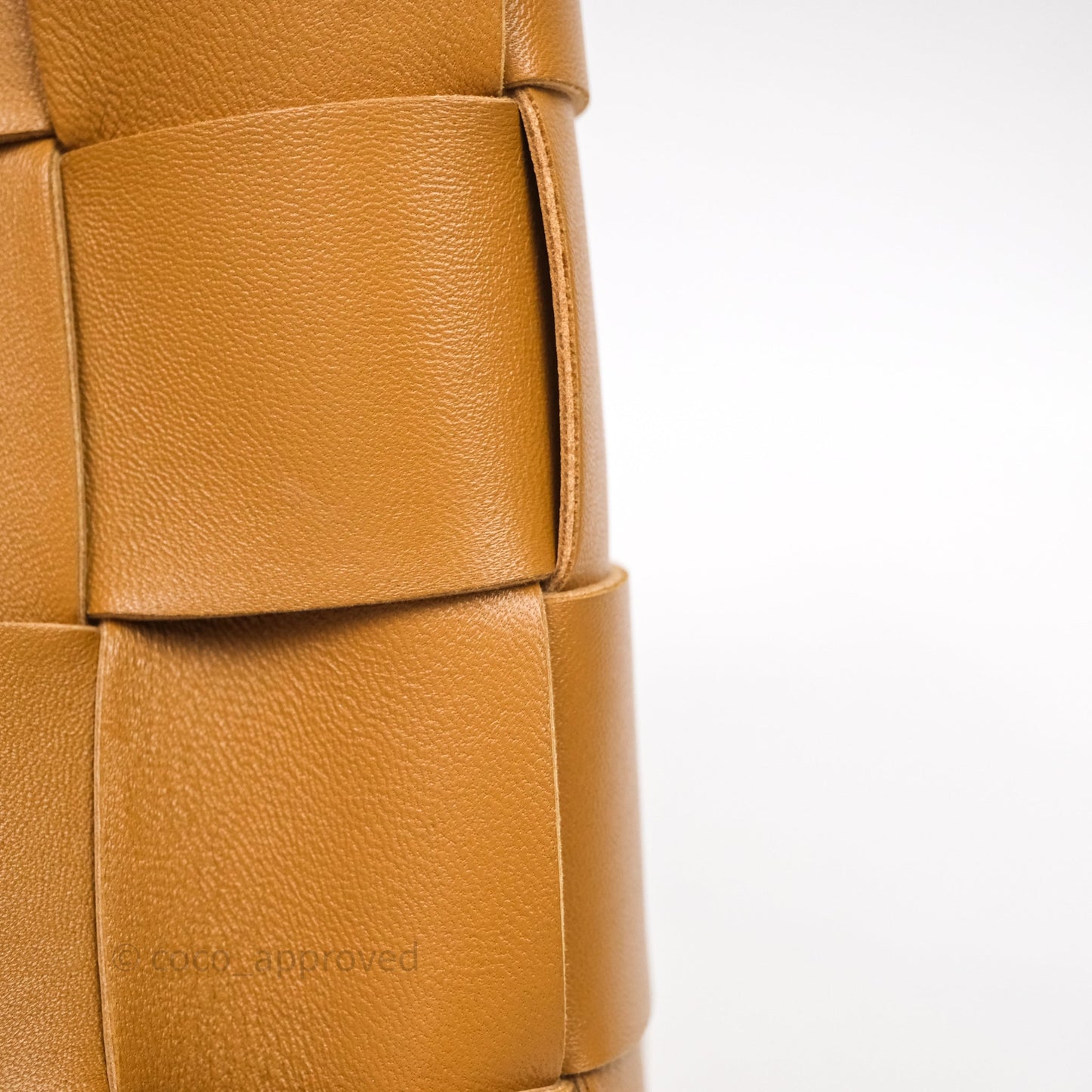 Bottega Veneta Small Cassette Bucket Brown Lambskin Bag