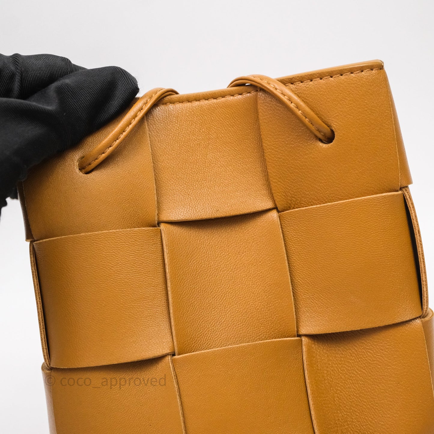 Bottega Veneta Small Cassette Bucket Brown Lambskin Bag