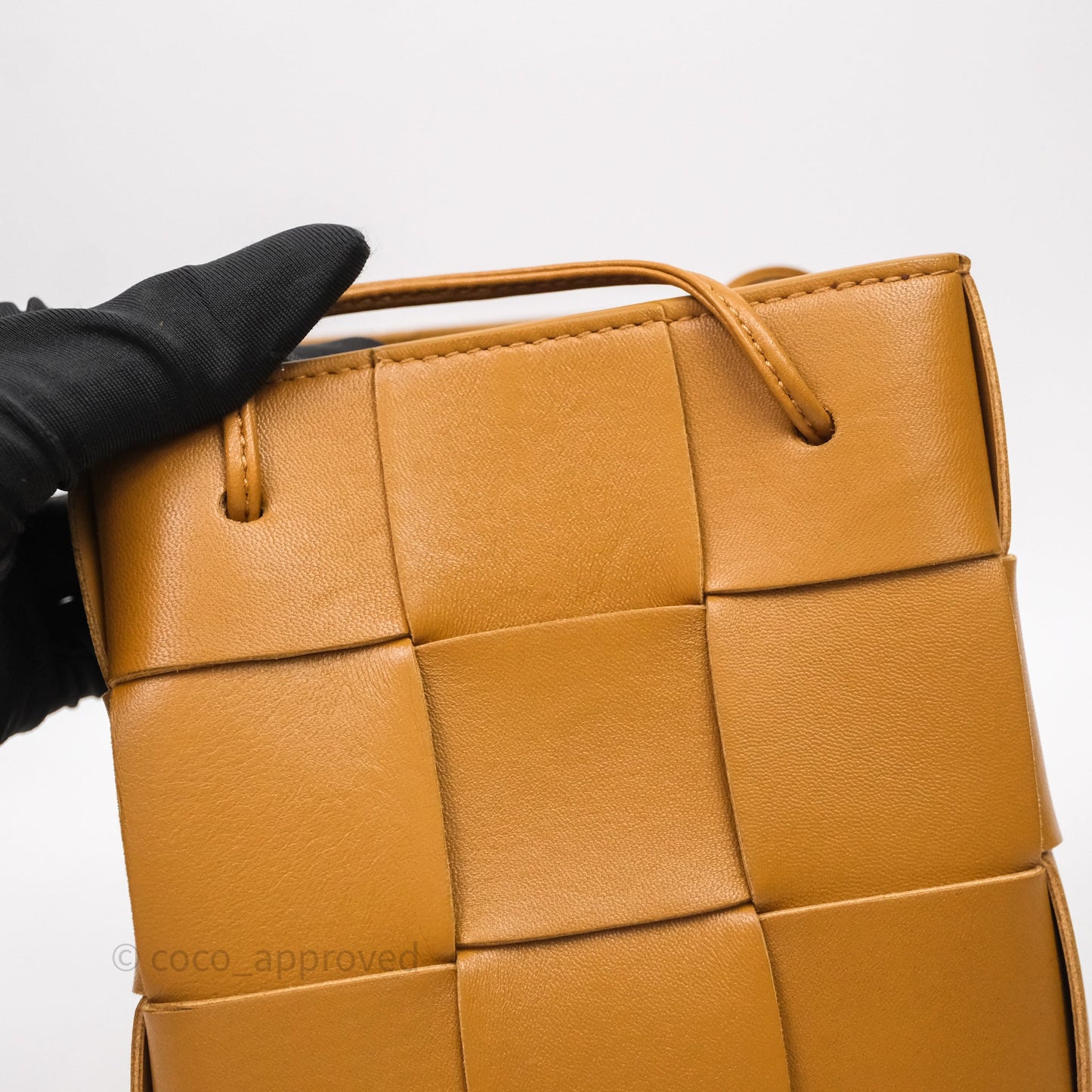 Bottega Veneta Small Cassette Bucket Brown Lambskin Bag