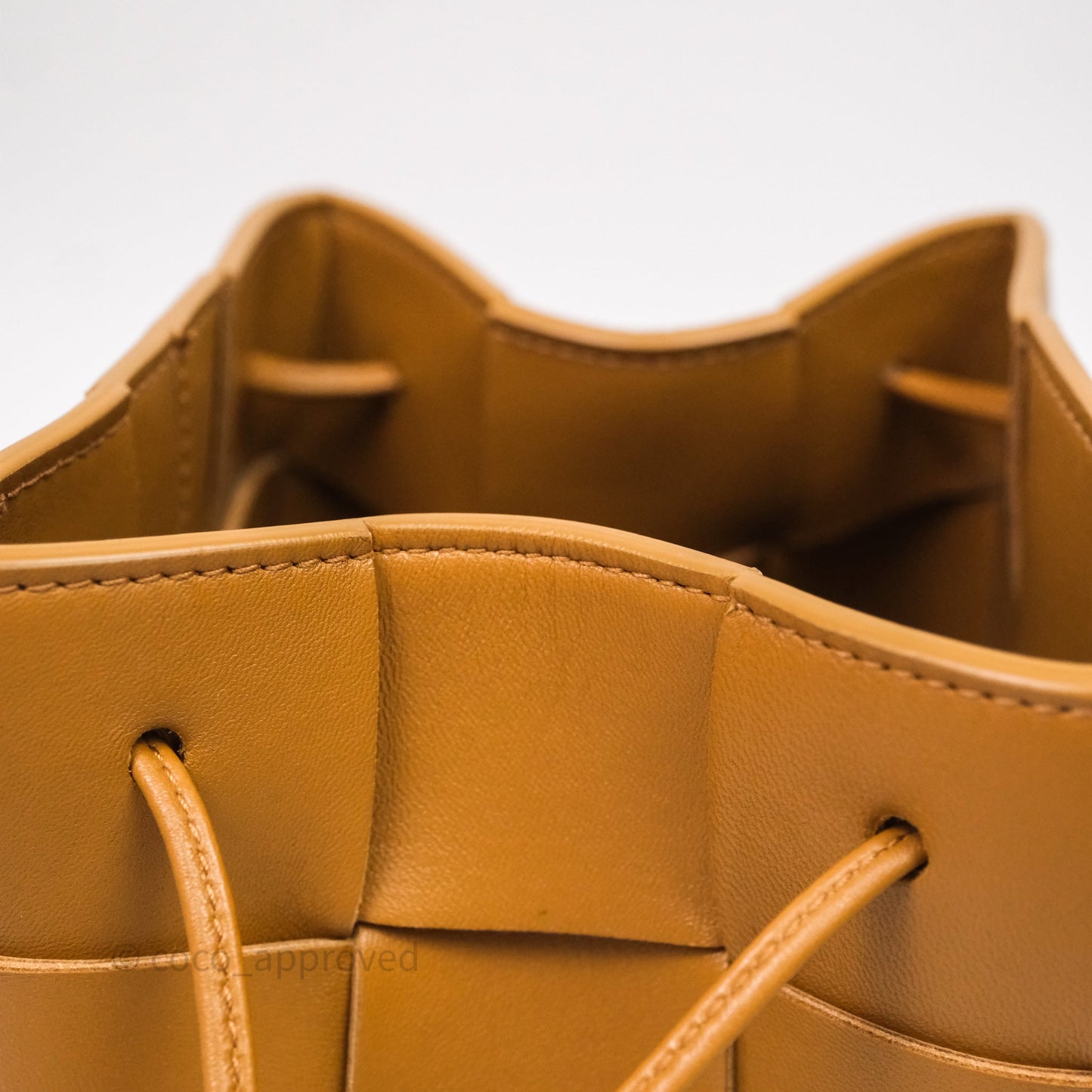Bottega Veneta Small Cassette Bucket Brown Lambskin Bag
