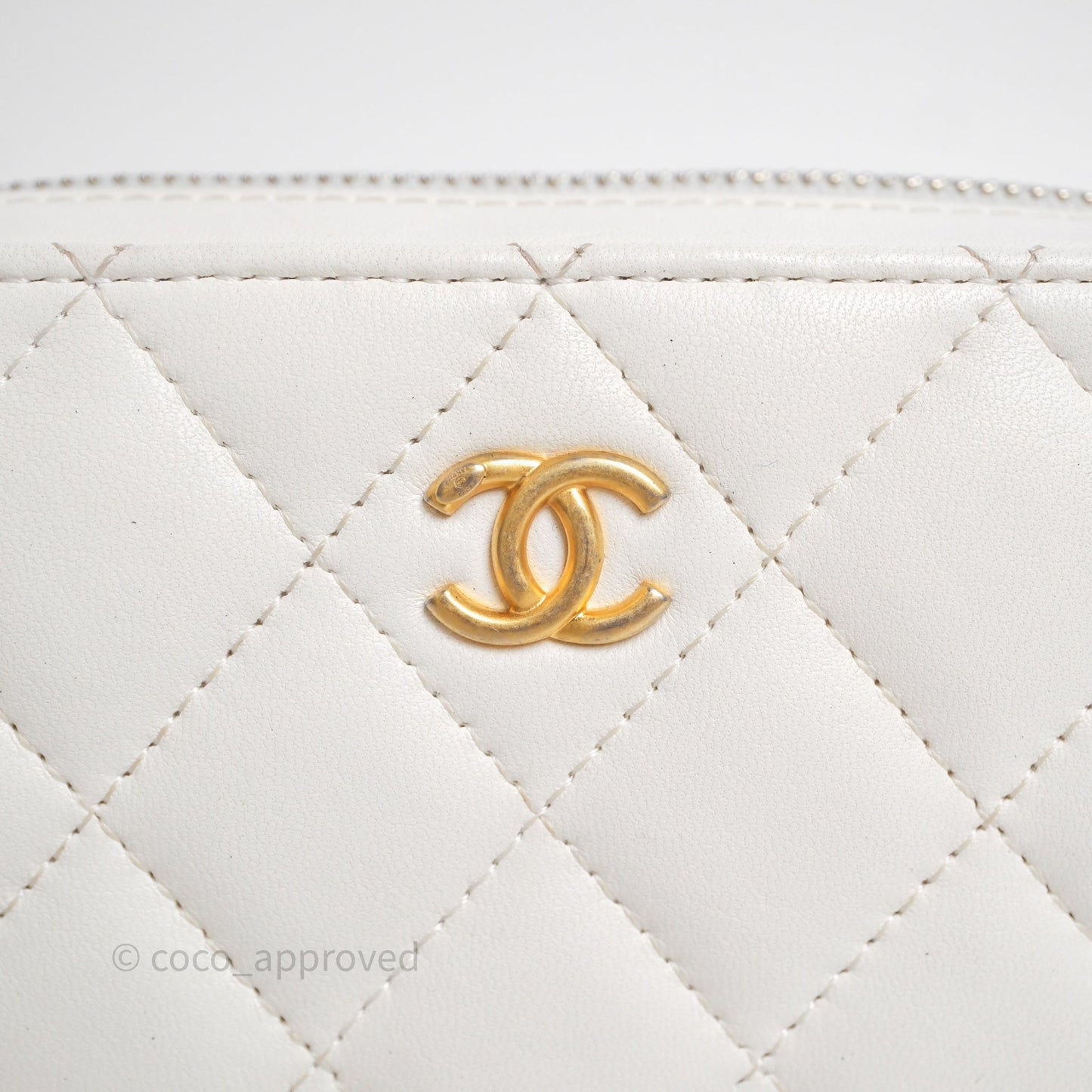 Chanel Quilted CC Pearl Crush Camera Case White Lambskin Gold Hardware