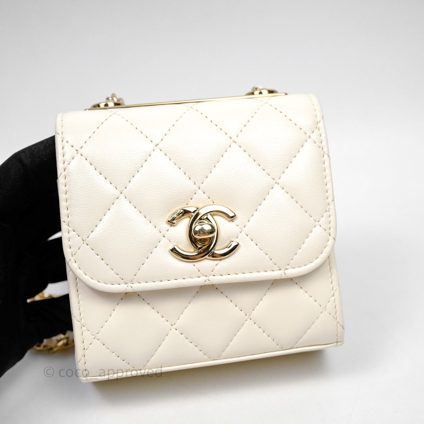 Chanel Mini Quilted Trendy CC Clutch With Chain White Lambskin Gold Hardware