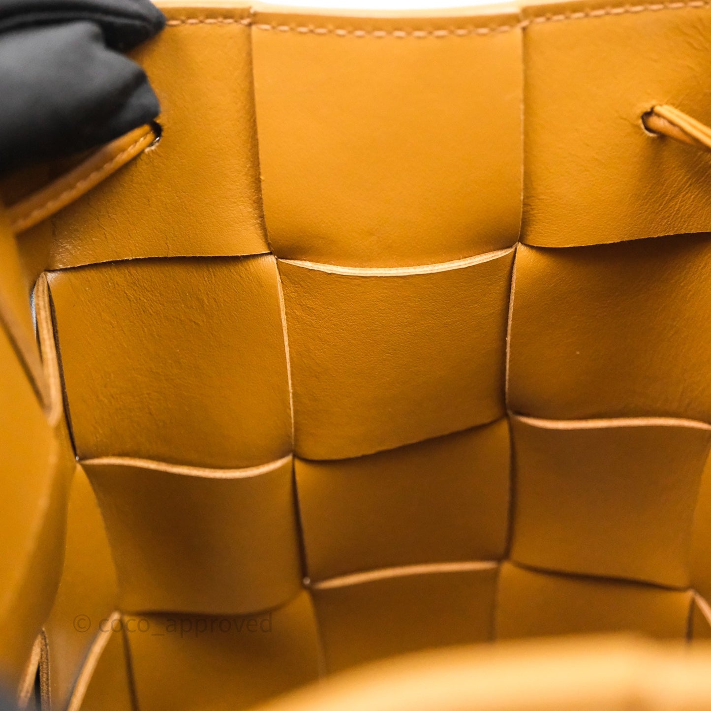 Bottega Veneta Small Cassette Bucket Brown Lambskin Bag