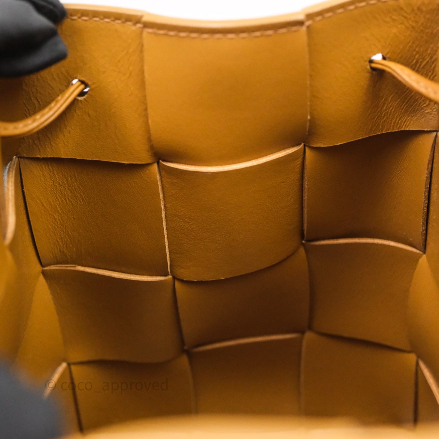 Bottega Veneta Small Cassette Bucket Brown Lambskin Bag