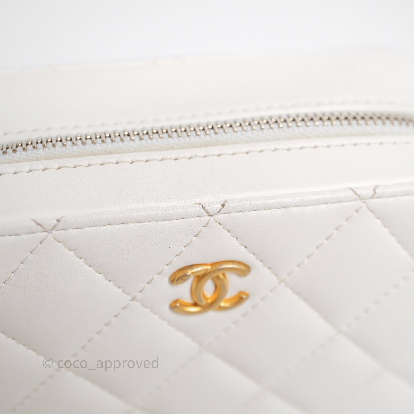 Chanel Quilted CC Pearl Crush Camera Case White Lambskin Gold Hardware