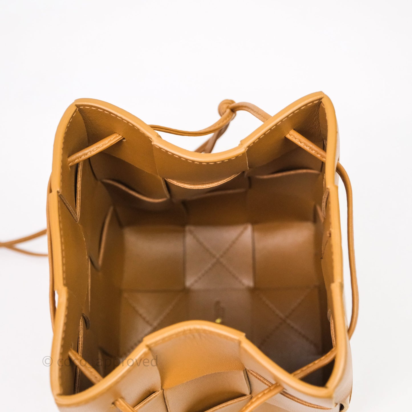 Bottega Veneta Small Cassette Bucket Brown Lambskin Bag