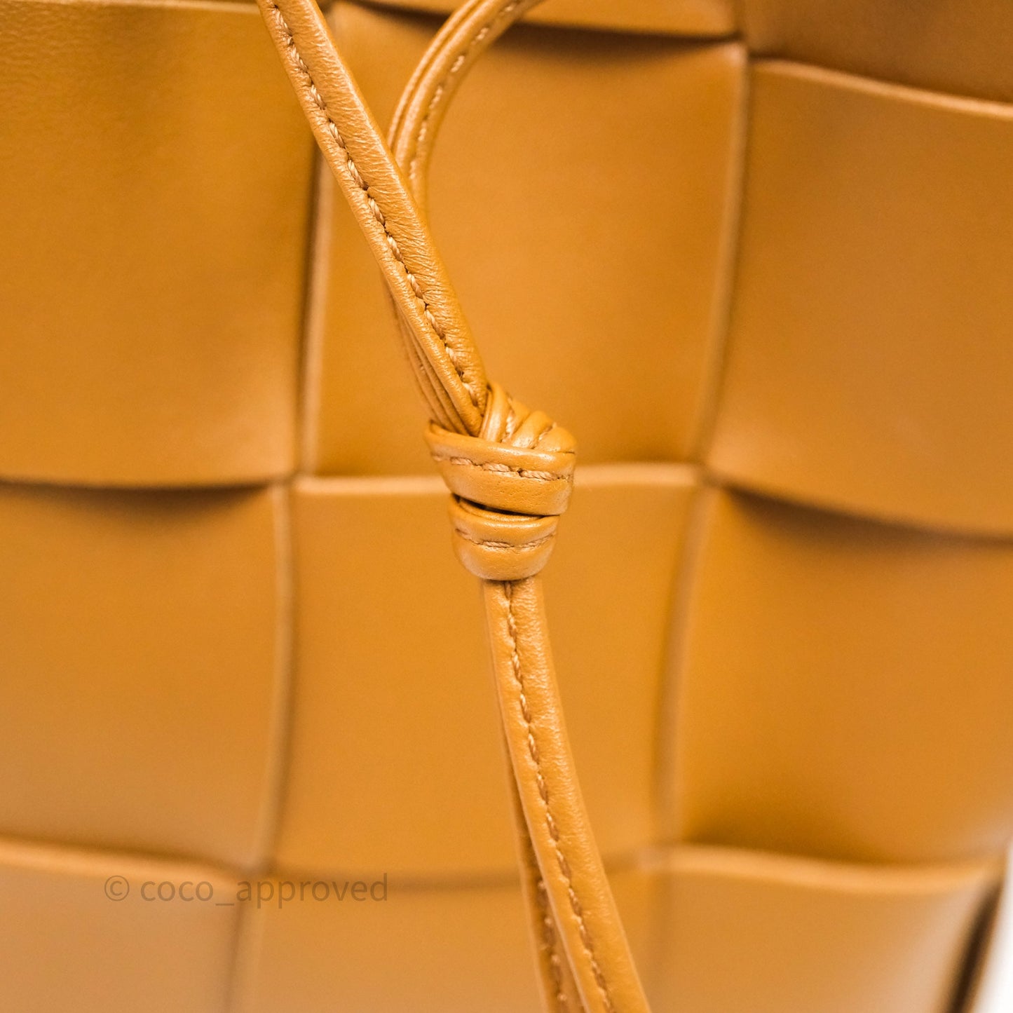 Bottega Veneta Small Cassette Bucket Brown Lambskin Bag