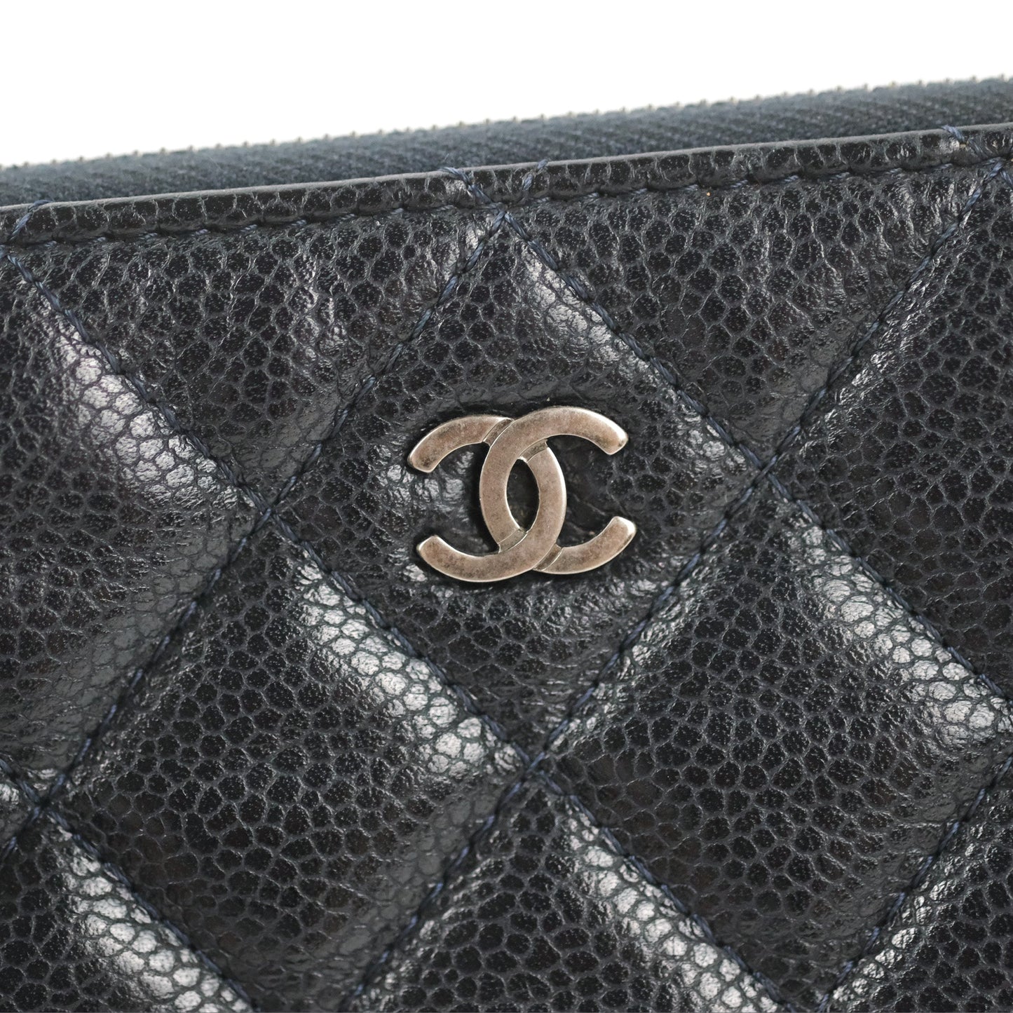 Chanel Medium Classic O Case Quilted Navy Caviar Ruthenium Hardware