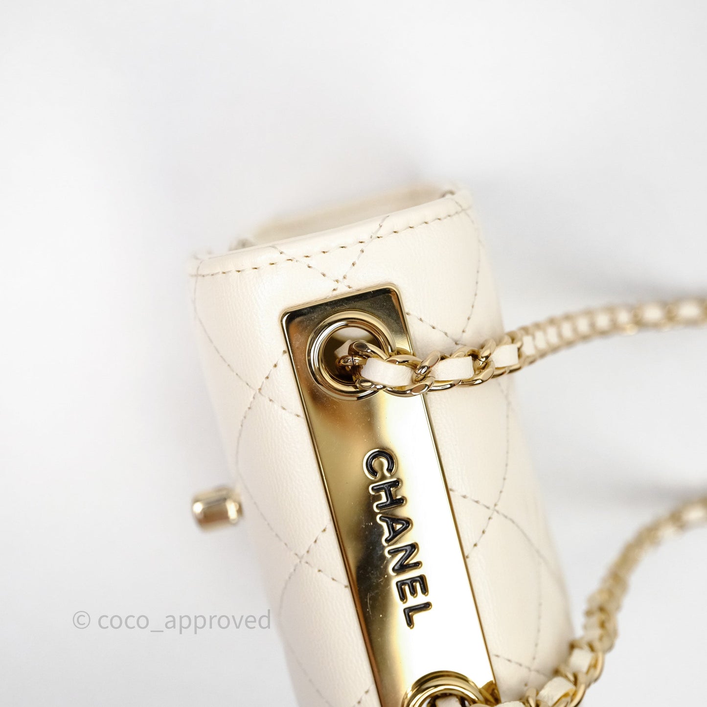 Chanel Mini Quilted Trendy CC Clutch With Chain White Lambskin Gold Hardware