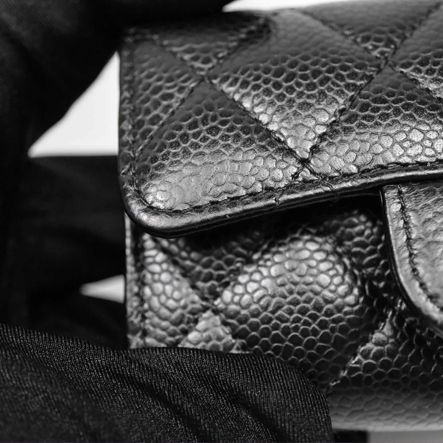 Chanel Quilted Flap Card Holder Caviar Black Gold Hardware