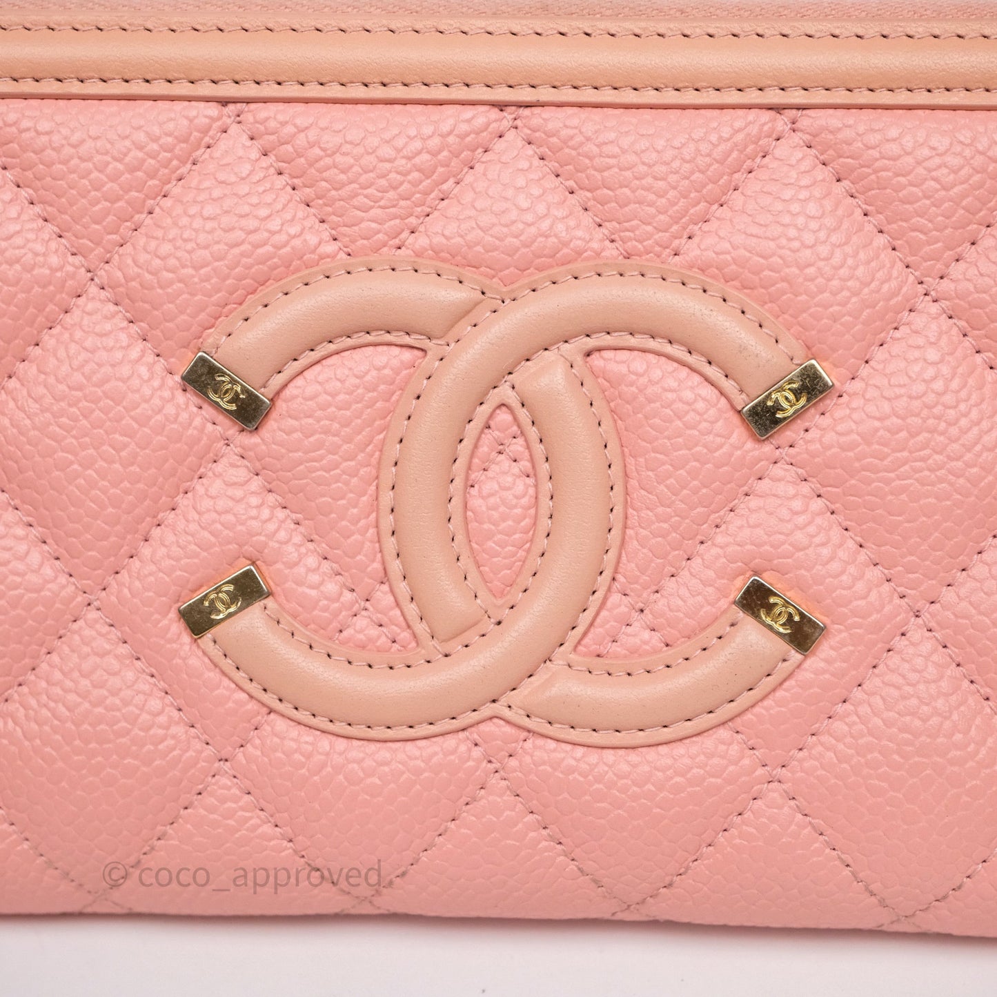 Chanel CC Filigree Zipped Long Wallet Pink Caviar Gold Hardware