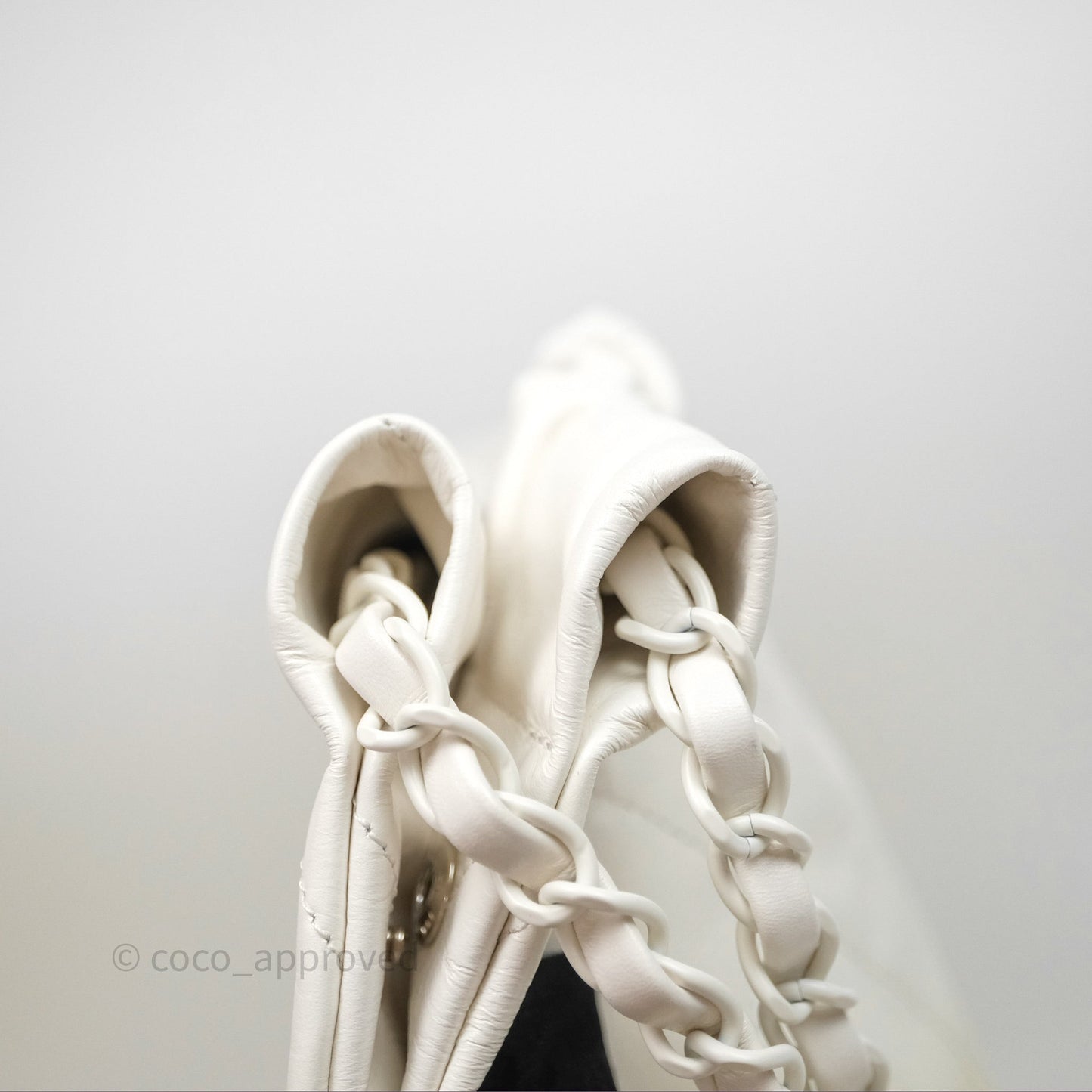 Chanel 22 Small Patent Gradient Calfskin White Yellow