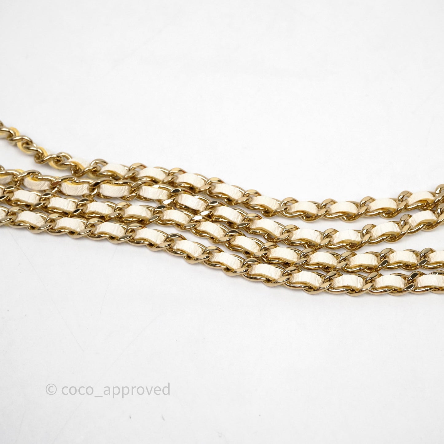 Chanel Mini Quilted Trendy CC Clutch With Chain White Lambskin Gold Hardware