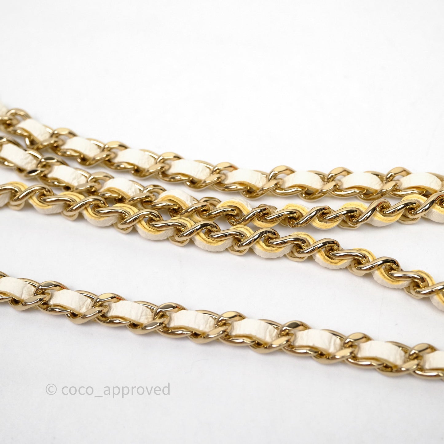 Chanel Mini Quilted Trendy CC Clutch With Chain White Lambskin Gold Hardware