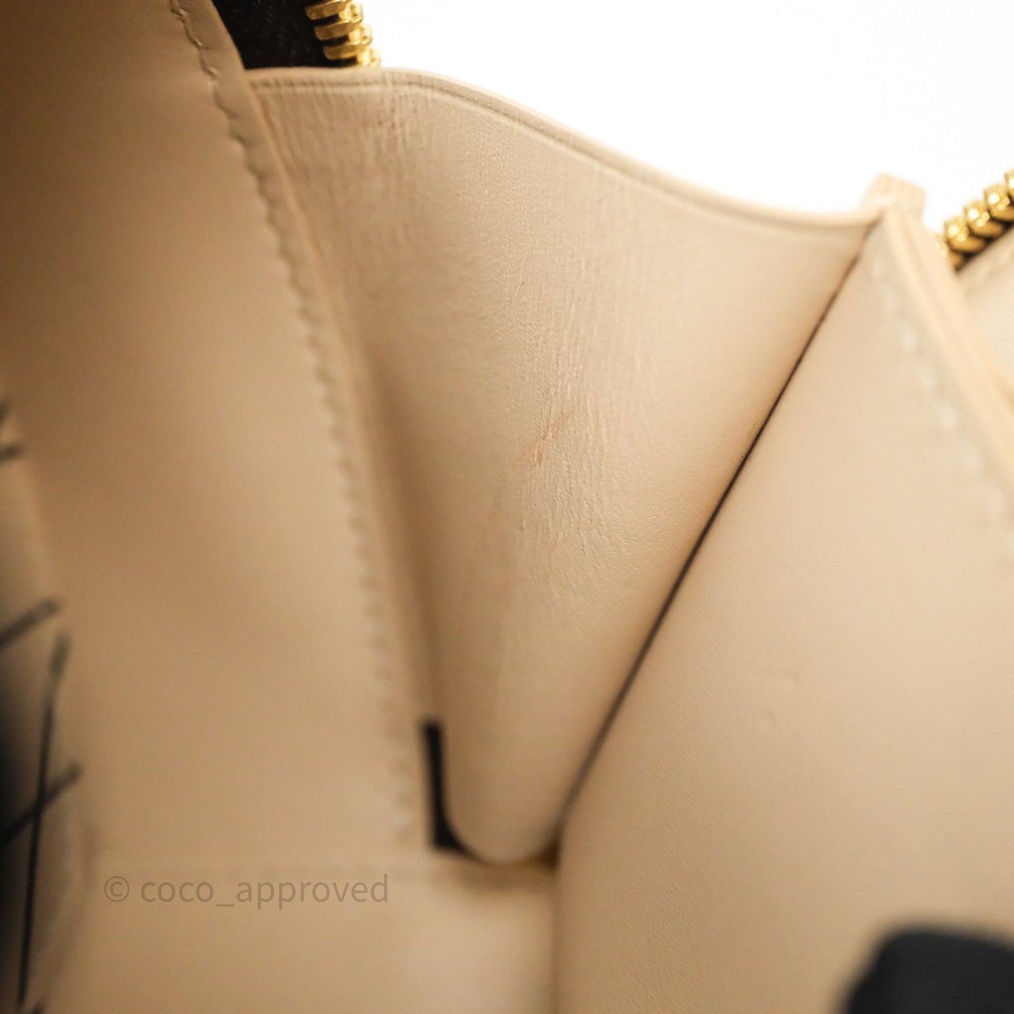 Louis Vuitton Mini Boîte Chapeau Monogram Canvas