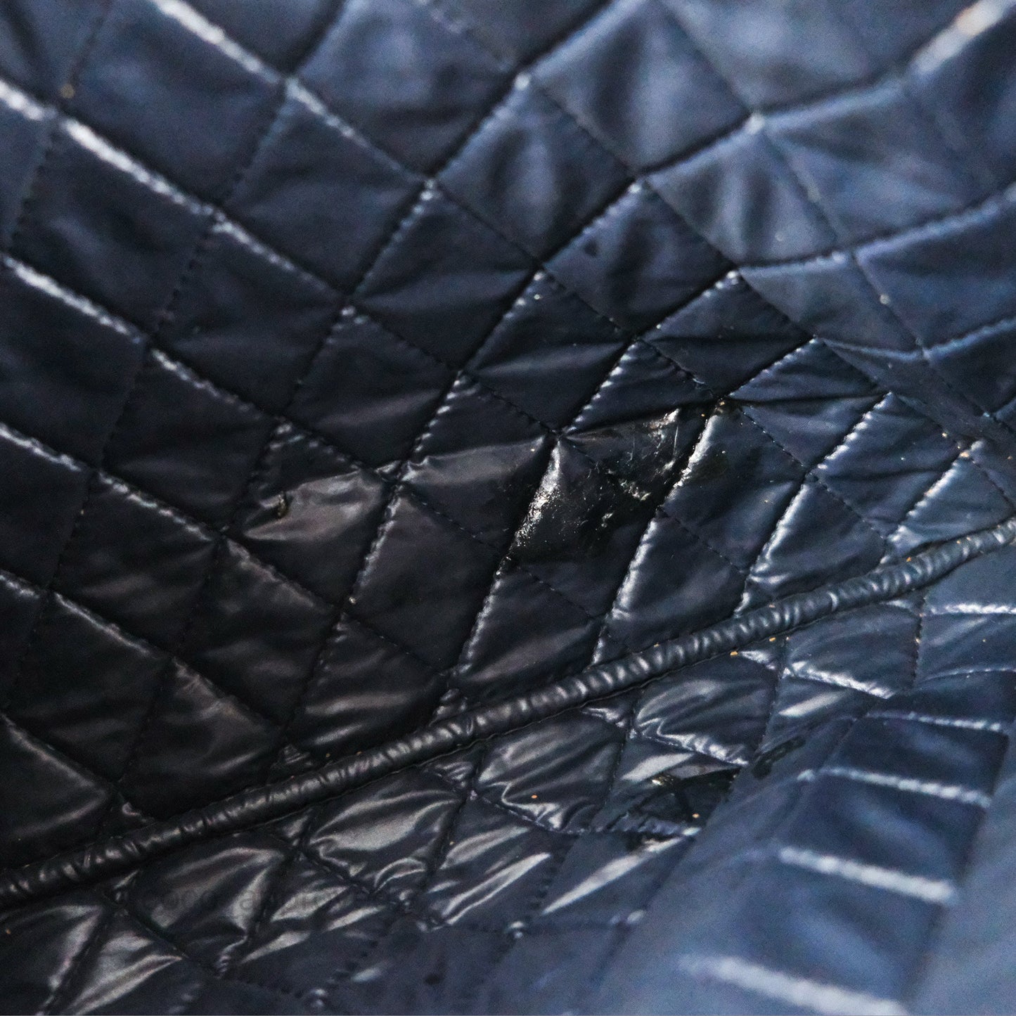 Chanel Medium Classic O Case Quilted Navy Caviar Ruthenium Hardware
