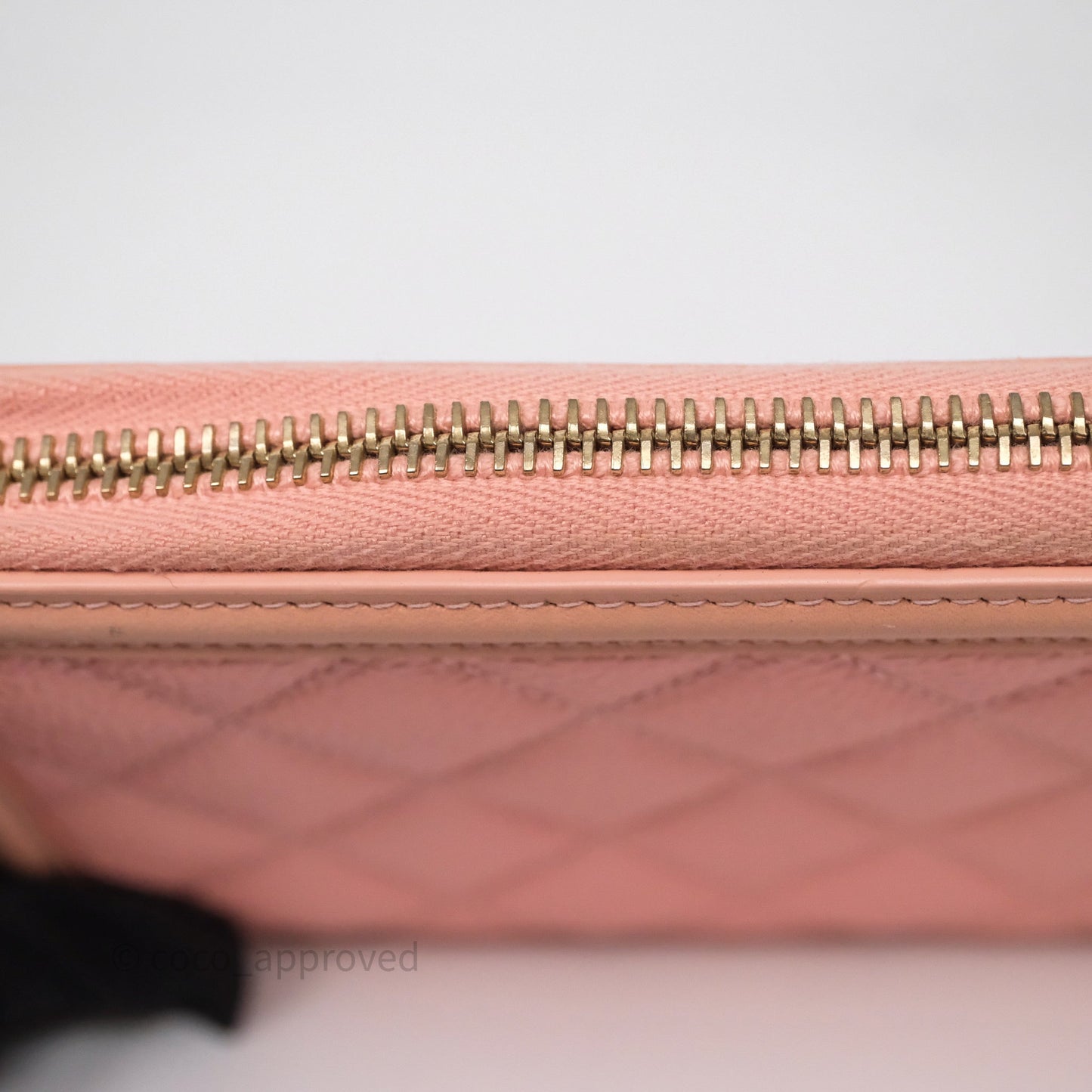 Chanel CC Filigree Zipped Long Wallet Pink Caviar Gold Hardware