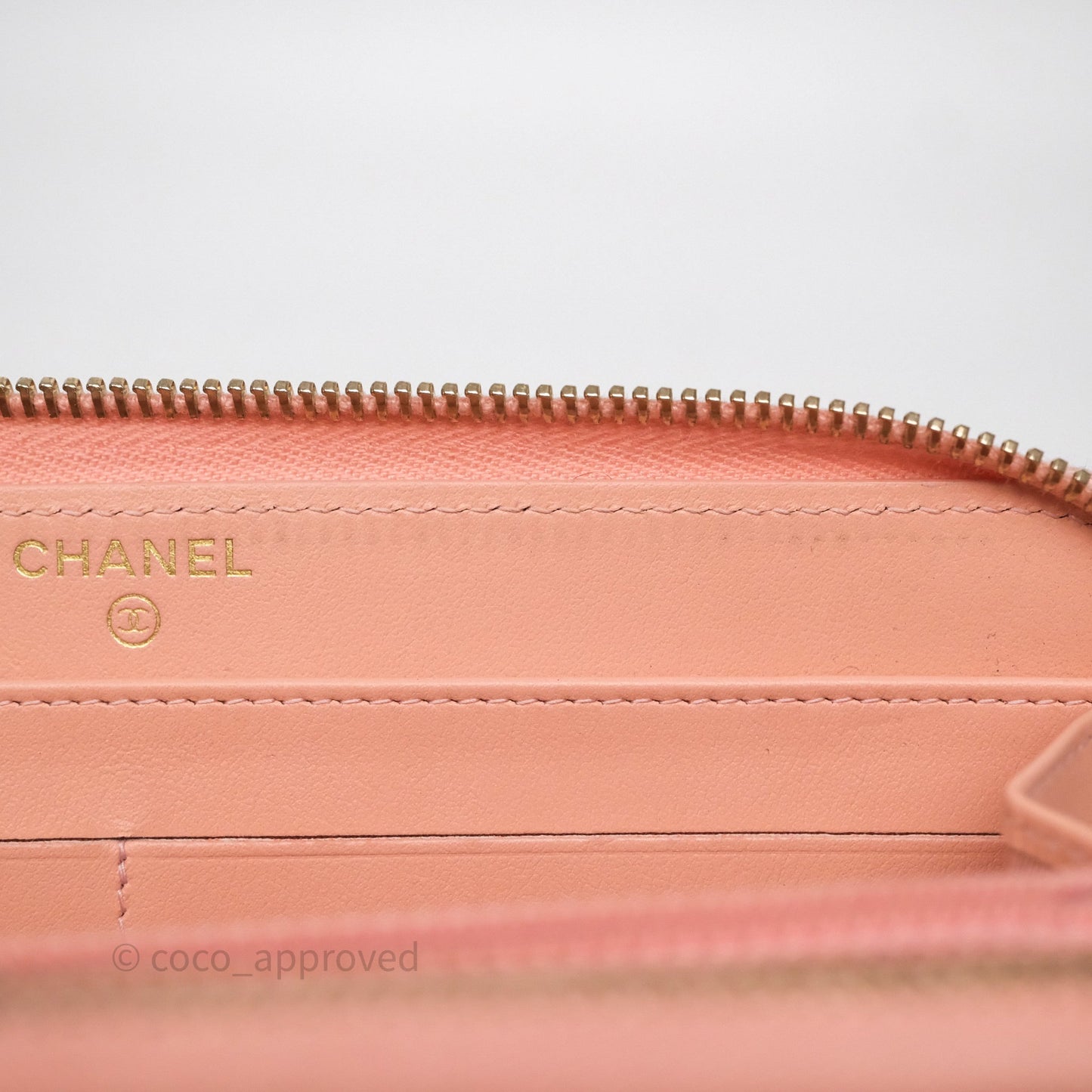 Chanel CC Filigree Zipped Long Wallet Pink Caviar Gold Hardware