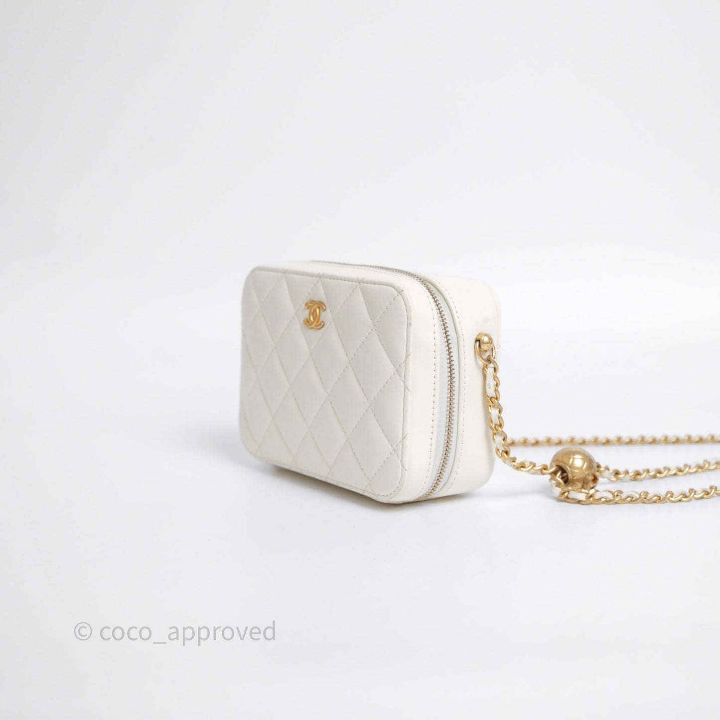 Chanel Quilted CC Pearl Crush Camera Case White Lambskin Gold Hardware