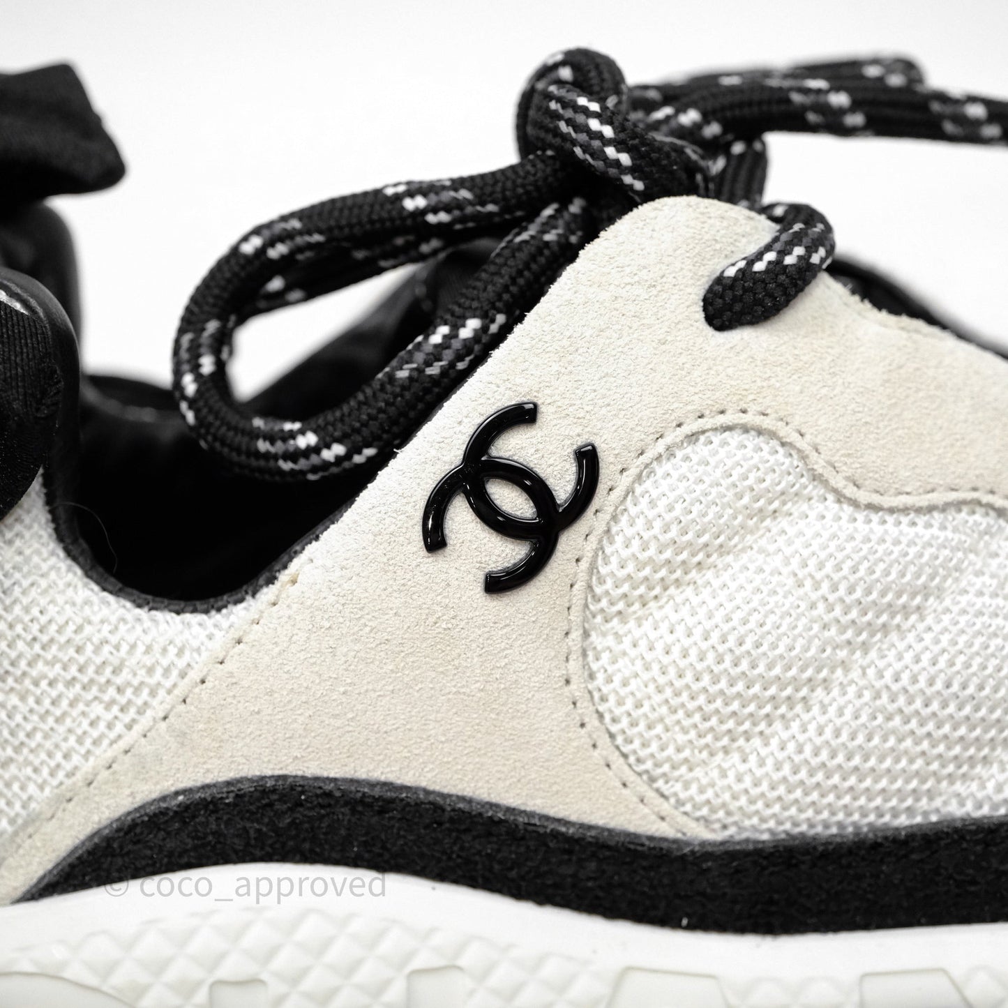 Chanel White/Black Sneakers Size 37
