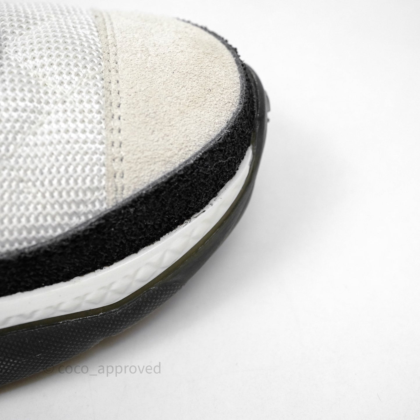 Chanel White/Black Sneakers Size 37